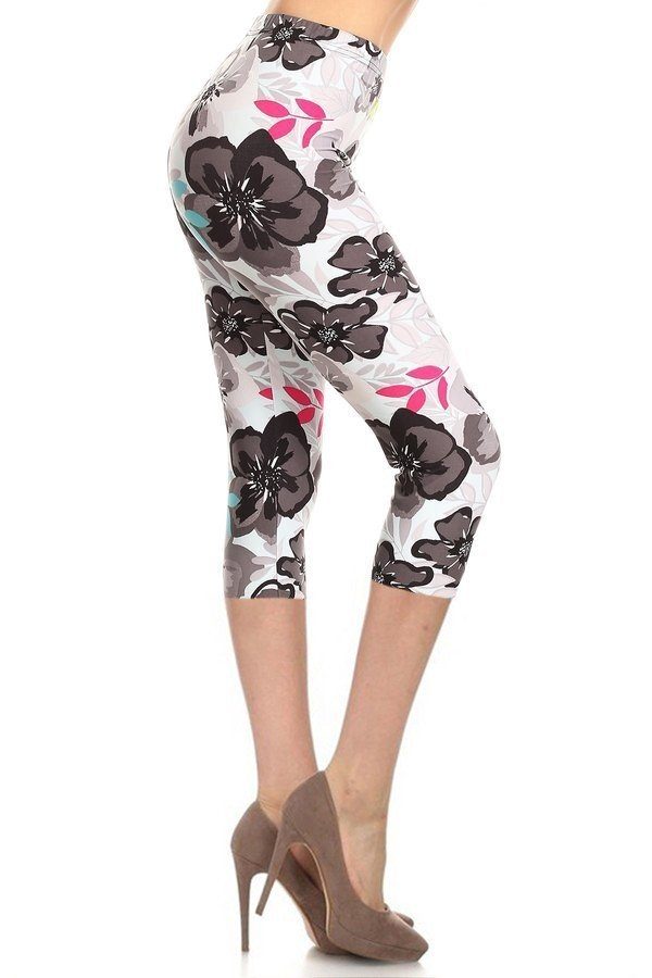 High Waisted Floral Printed Knit Capri Legging High Waisted Floral Printed Knit Capri Legging - TopFashionHQ