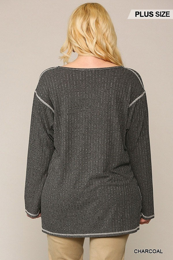 Two-tone Ribbed Tunic Top With Side Slits product image
