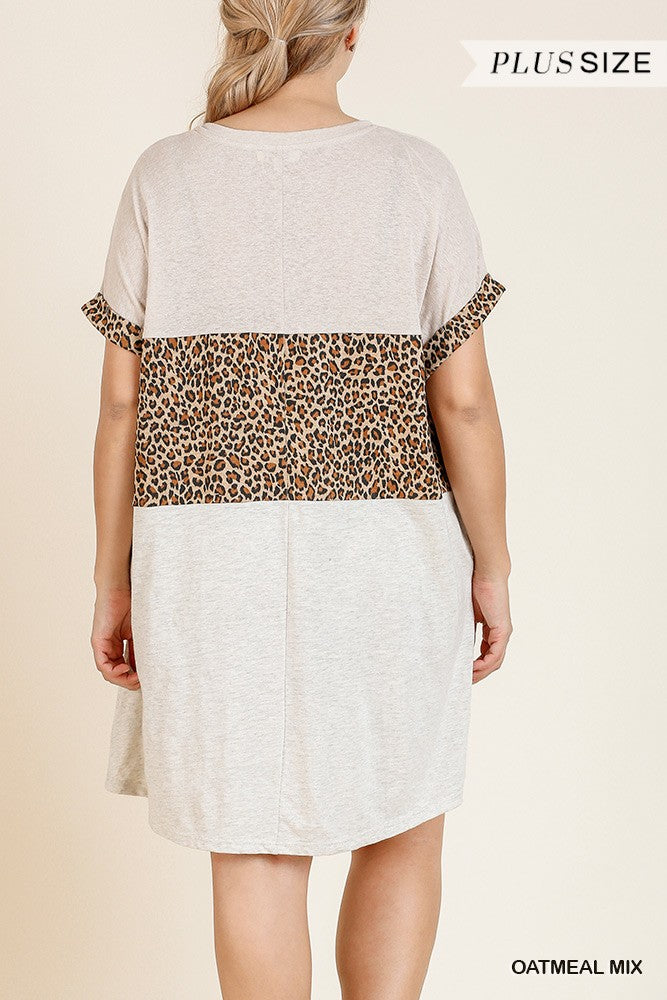 Linen Blend Short Folded Sleeve Animal Print Colorblocked V-neck Dress With Pockets product image