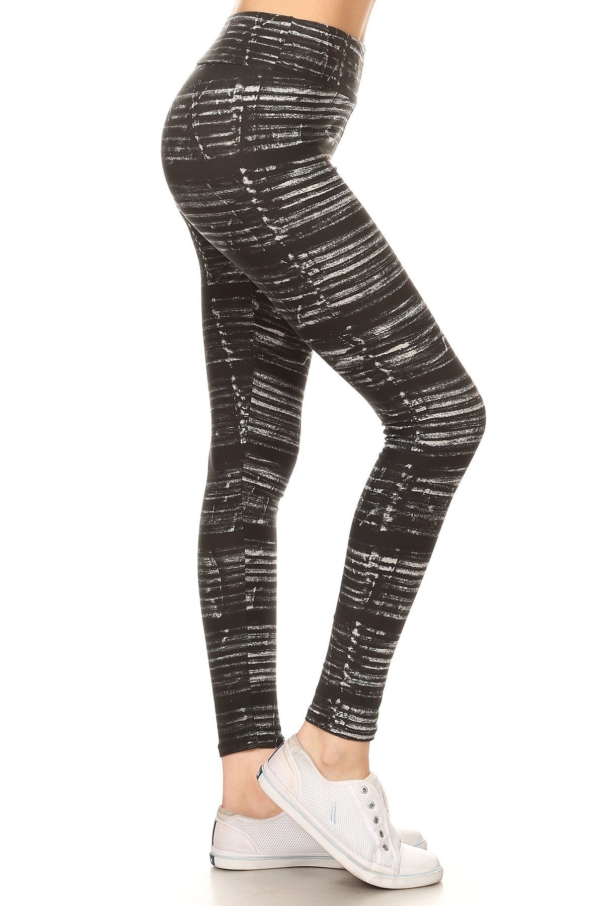 Yoga Style Banded Lined Multicolor Print, Full Length Leggings In A Slim Fitting Style With A Banded High Waist product image