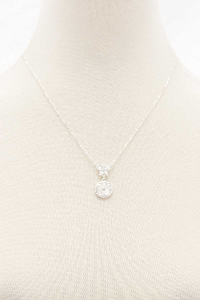 Double Flower Necklce product image