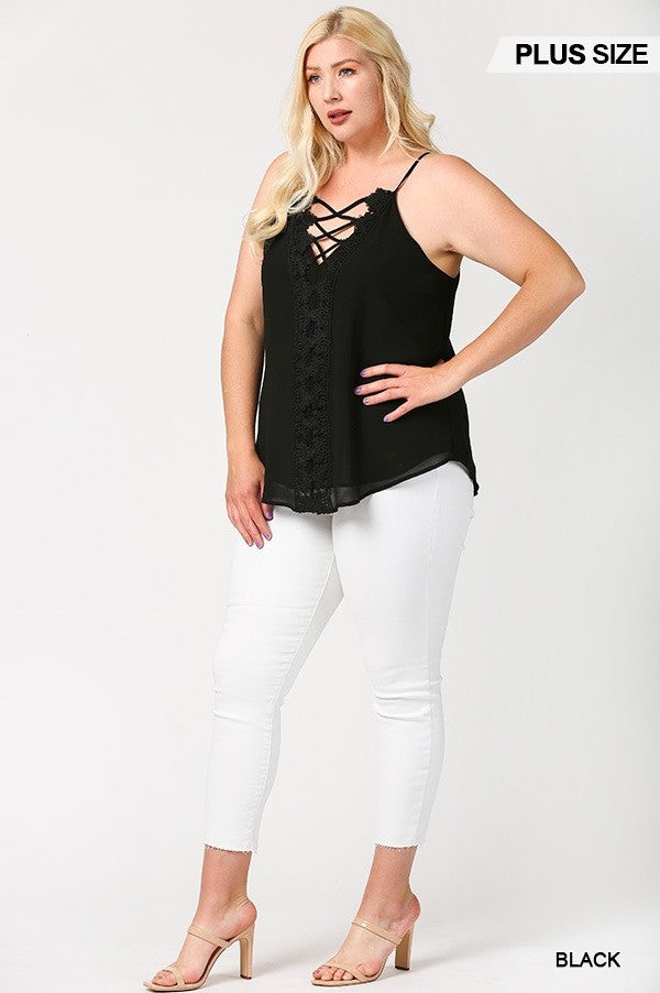 Plunging V-neckline Lattice Top With Scalloped Lace product image