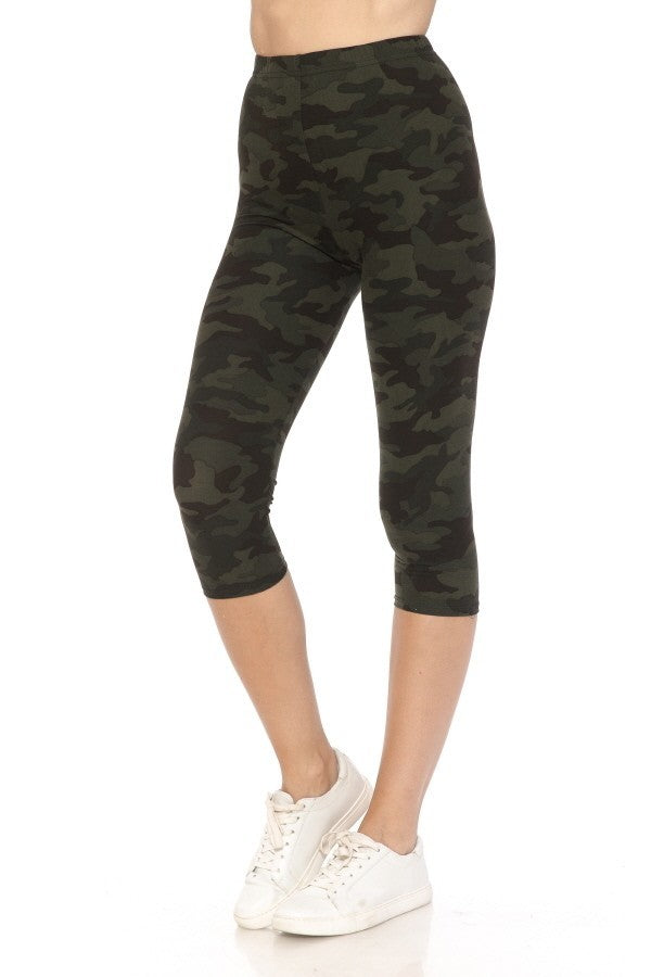 Multi-color Print, Cropped Capri Leggings In A Fitted Style With A Banded High Waist product image