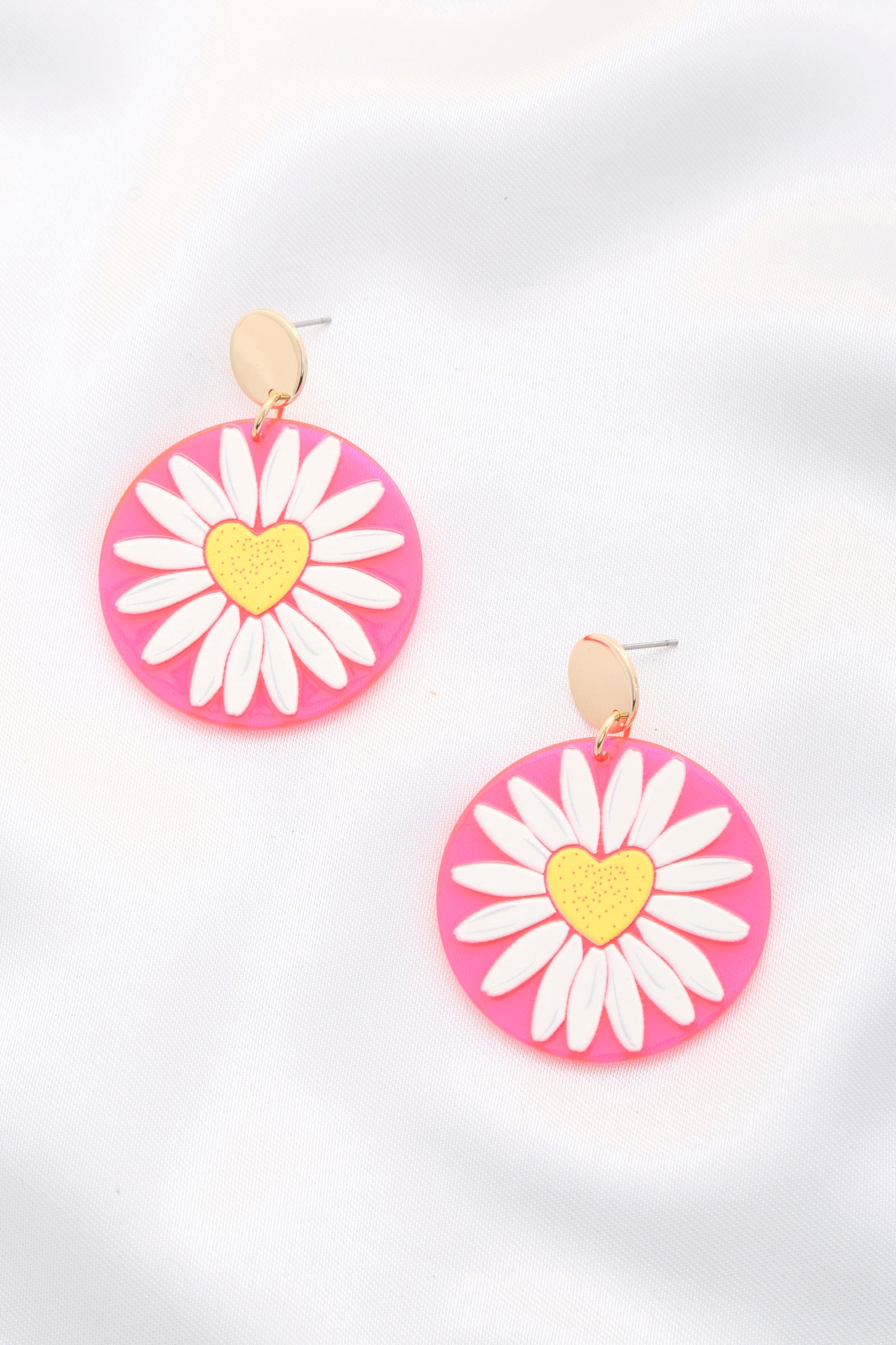 Daisy Printed Round Ac Drop Earriing Daisy Printed Round Ac Drop Earriing - TopFashionHQ