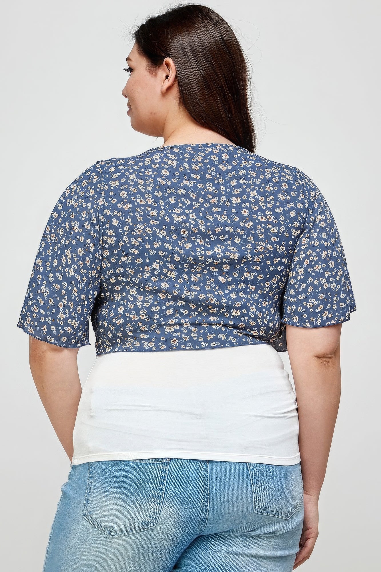 Plus Size Ditsy Floral Print Cropped Bolero Cardigan product image