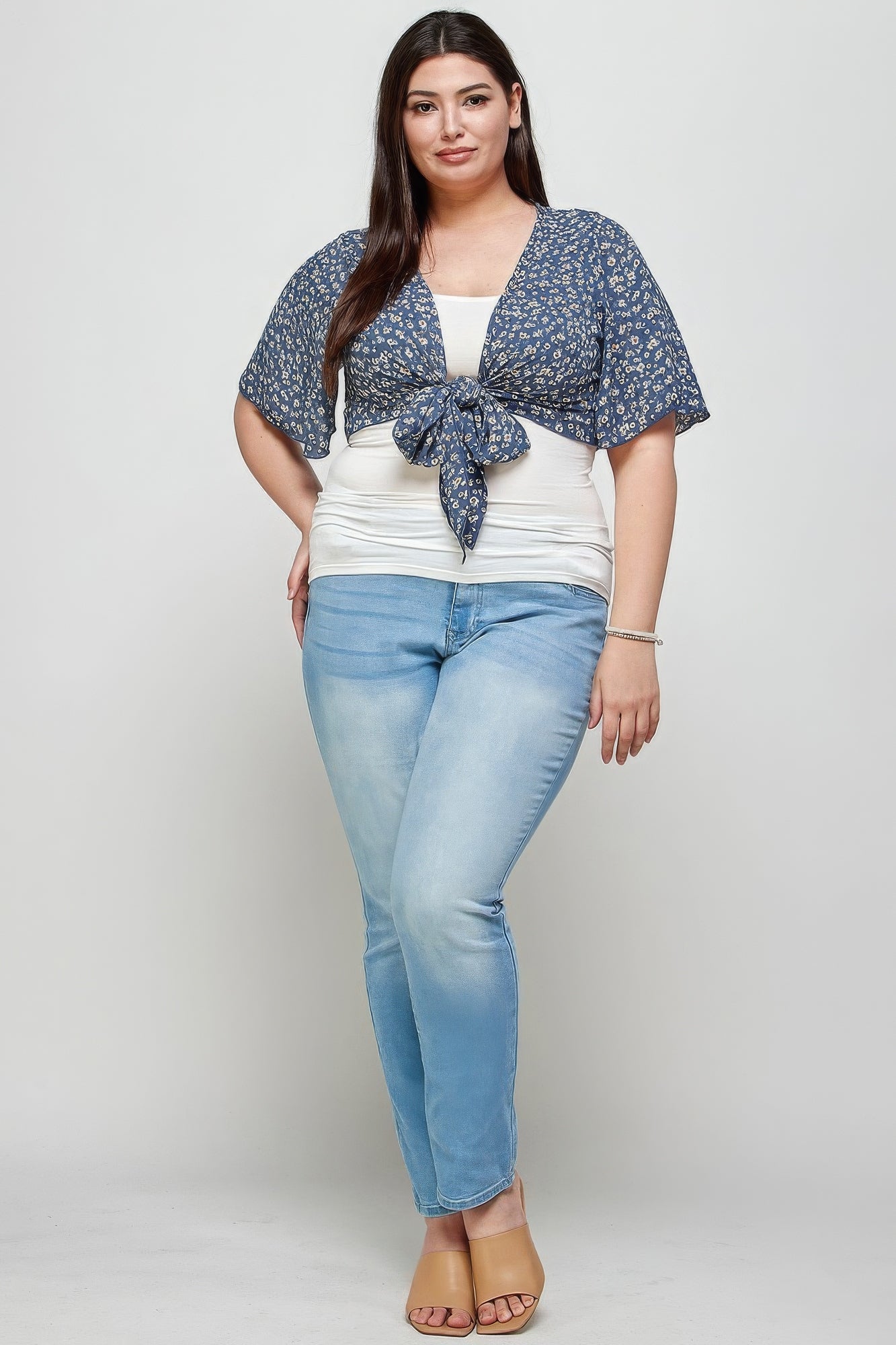 Plus Size Ditsy Floral Print Cropped Bolero Cardigan product image