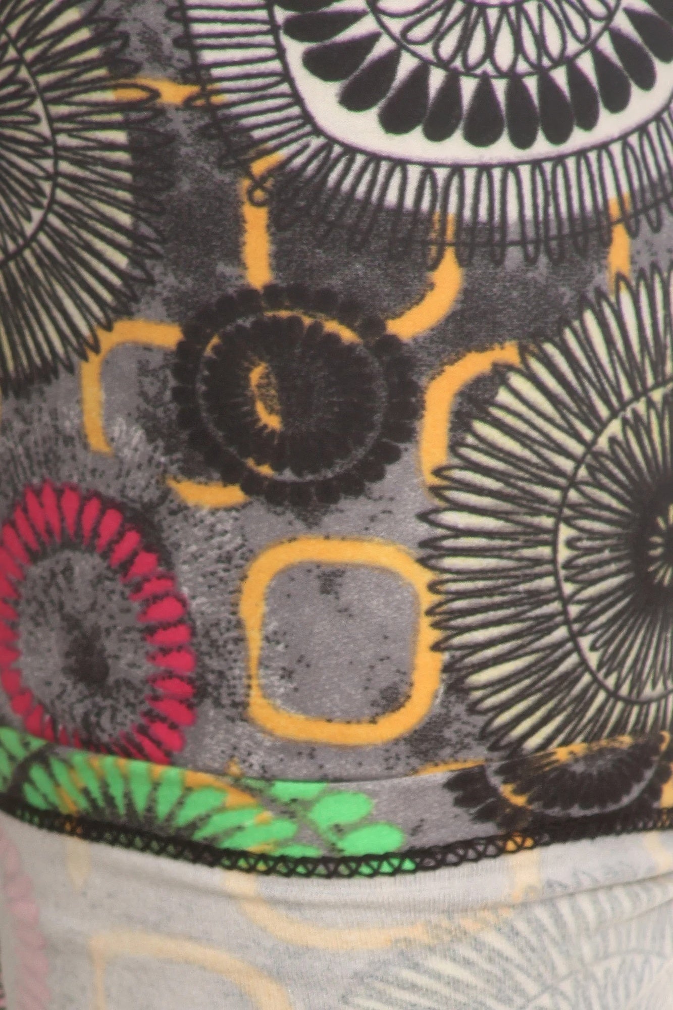 Plus Size Abstract Print, Full Length Leggings In A Slim Fitting Style With A Banded High Waist product image