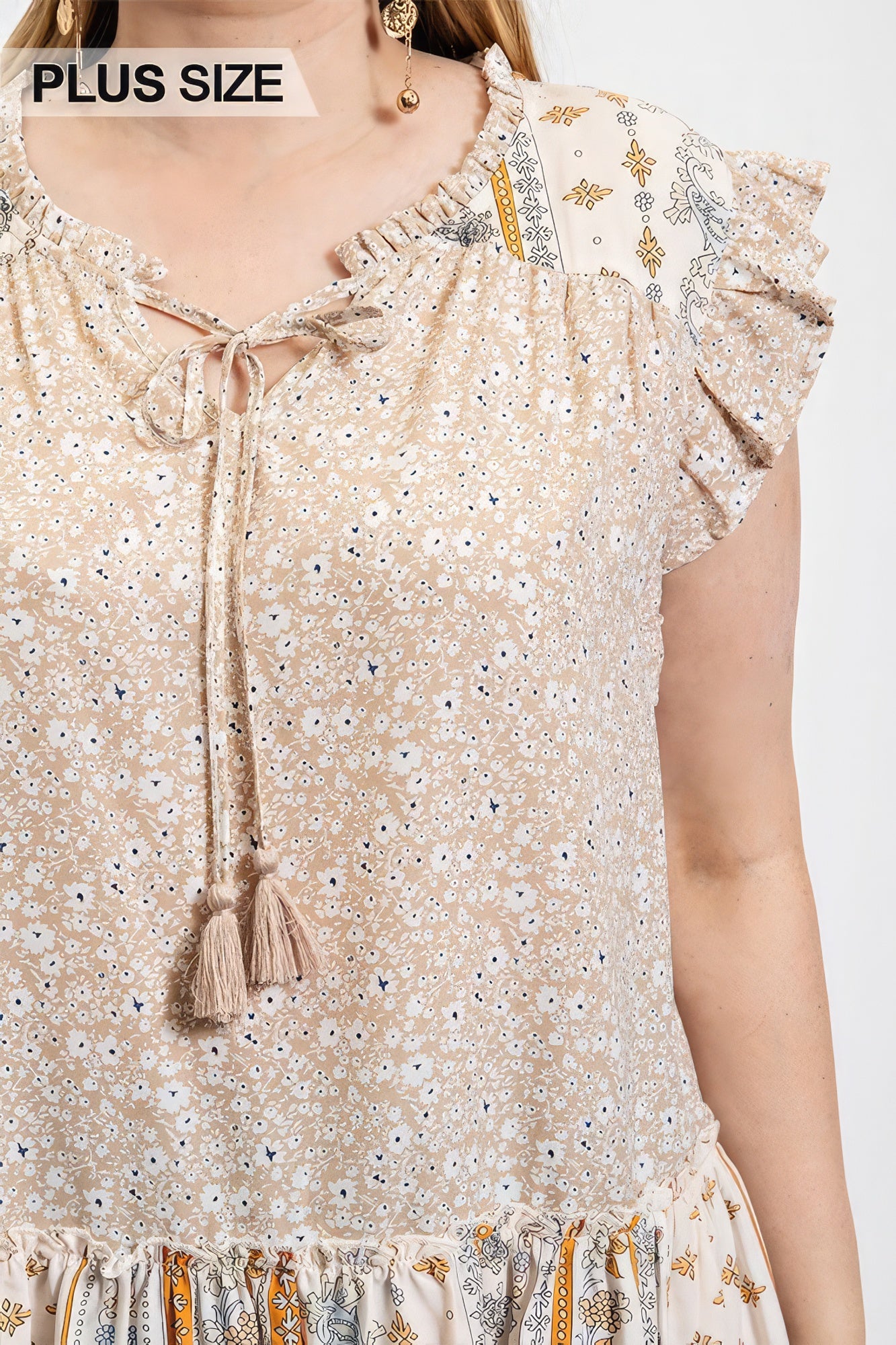 Woven Prints Mixed And Sleeveless Flutter Top With Tassel Tie product image