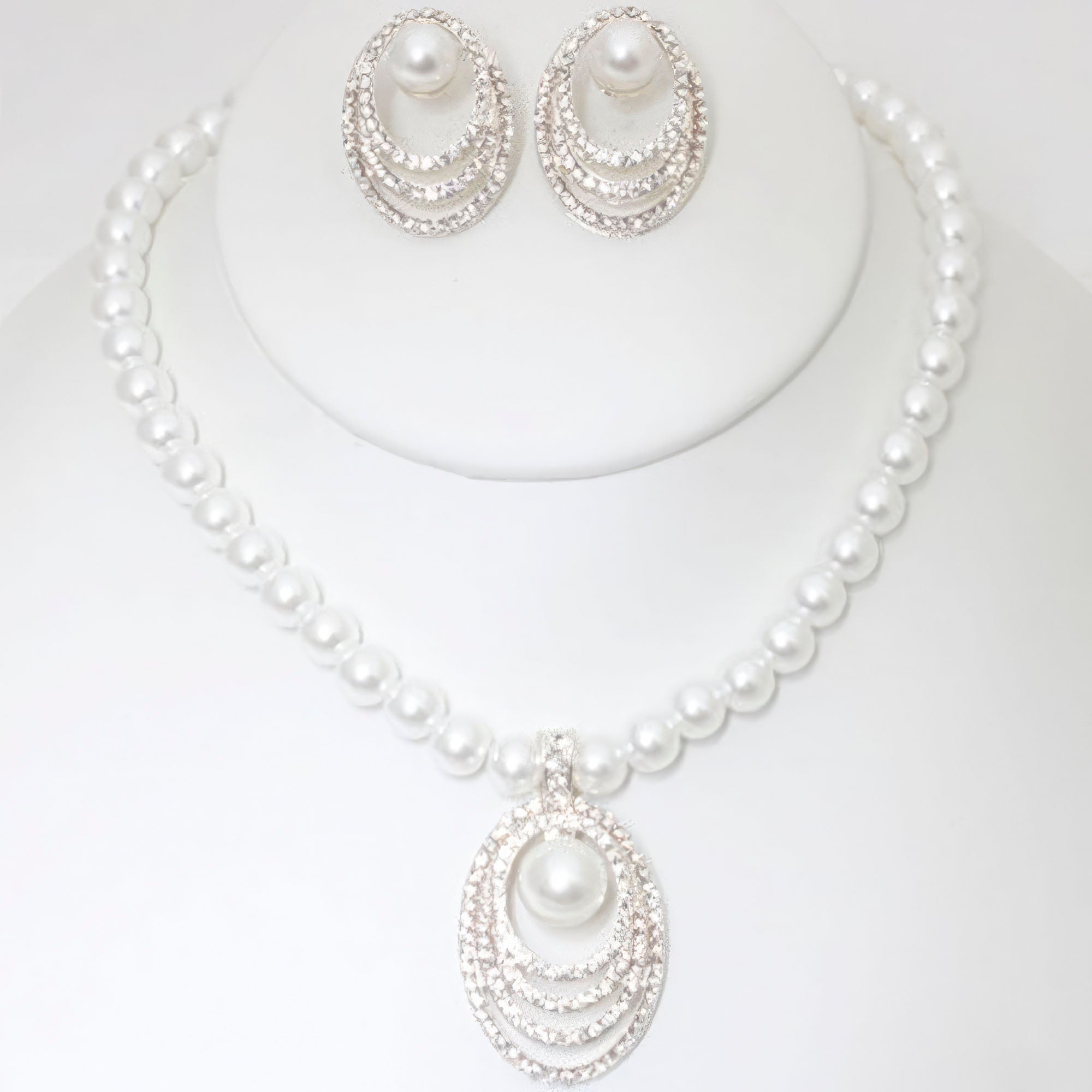 Rhinestone Pearl Necklace And Earring Set product image