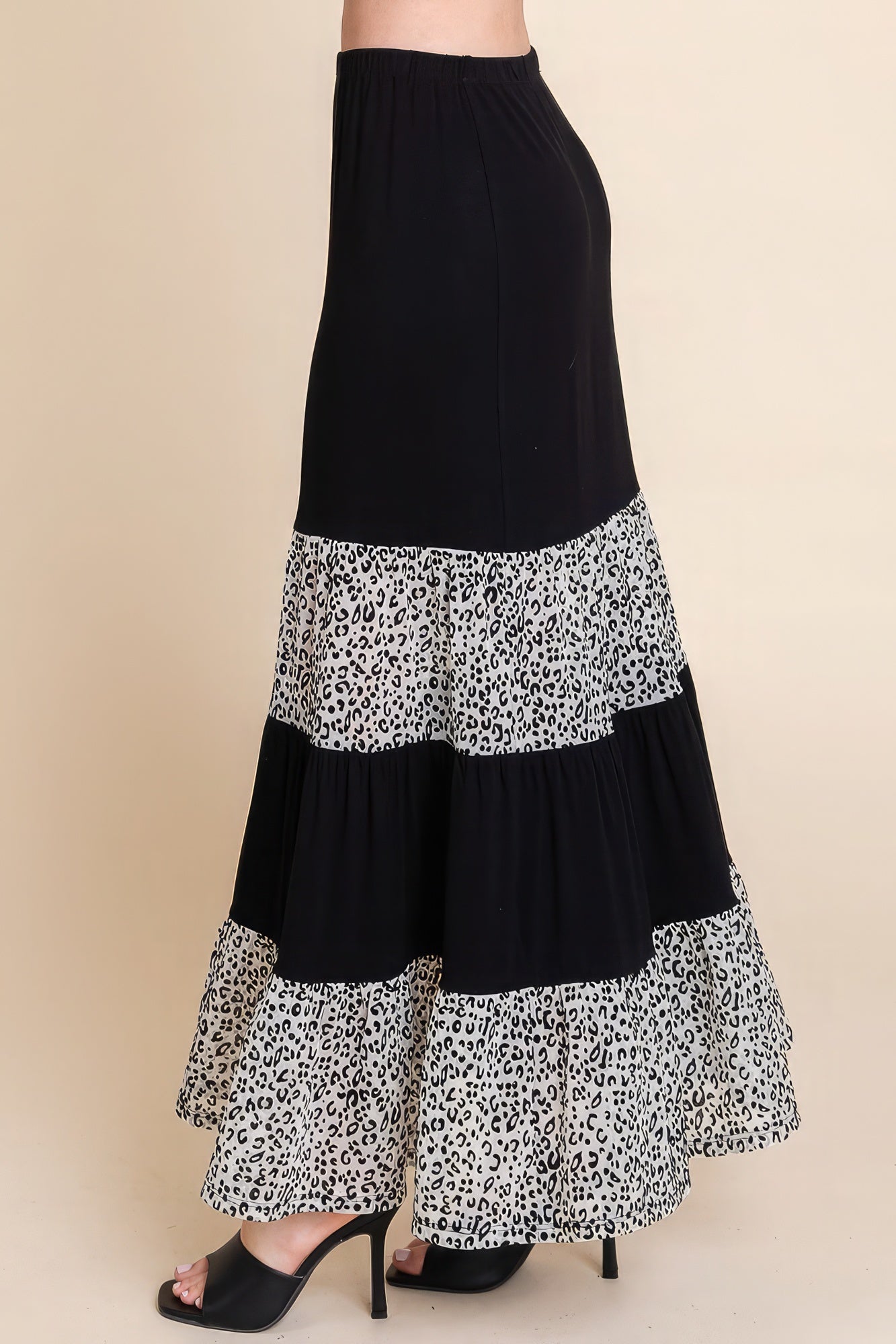 Long Tiered Contrast Fashion Skirt With Velvet Animal Print Mesh product image