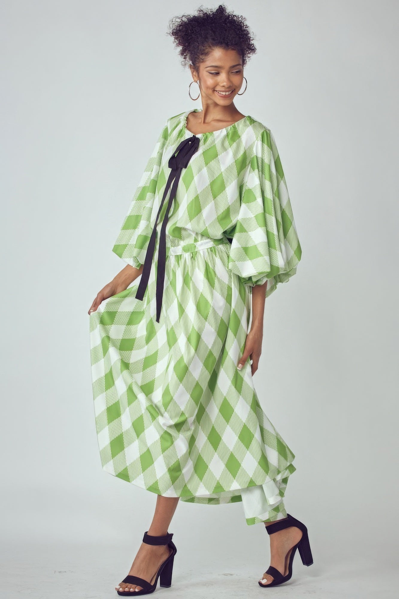 Balloon Sleeves Very Over Fit Pocketed Dress product image