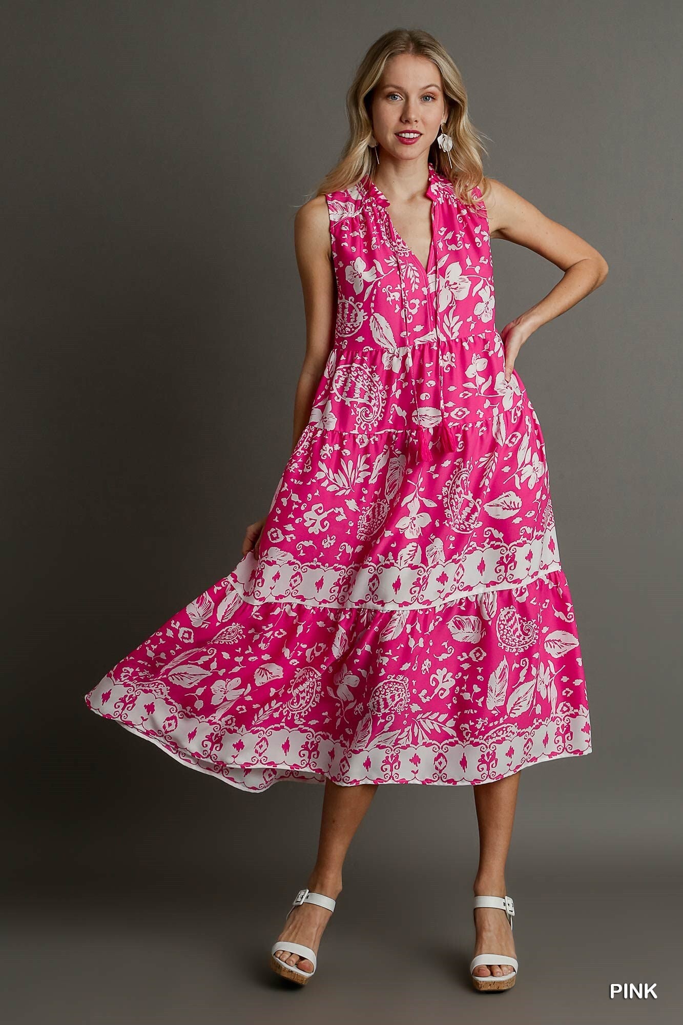 Two Tone Floral Paisley Sleeveless Midi Dress product image