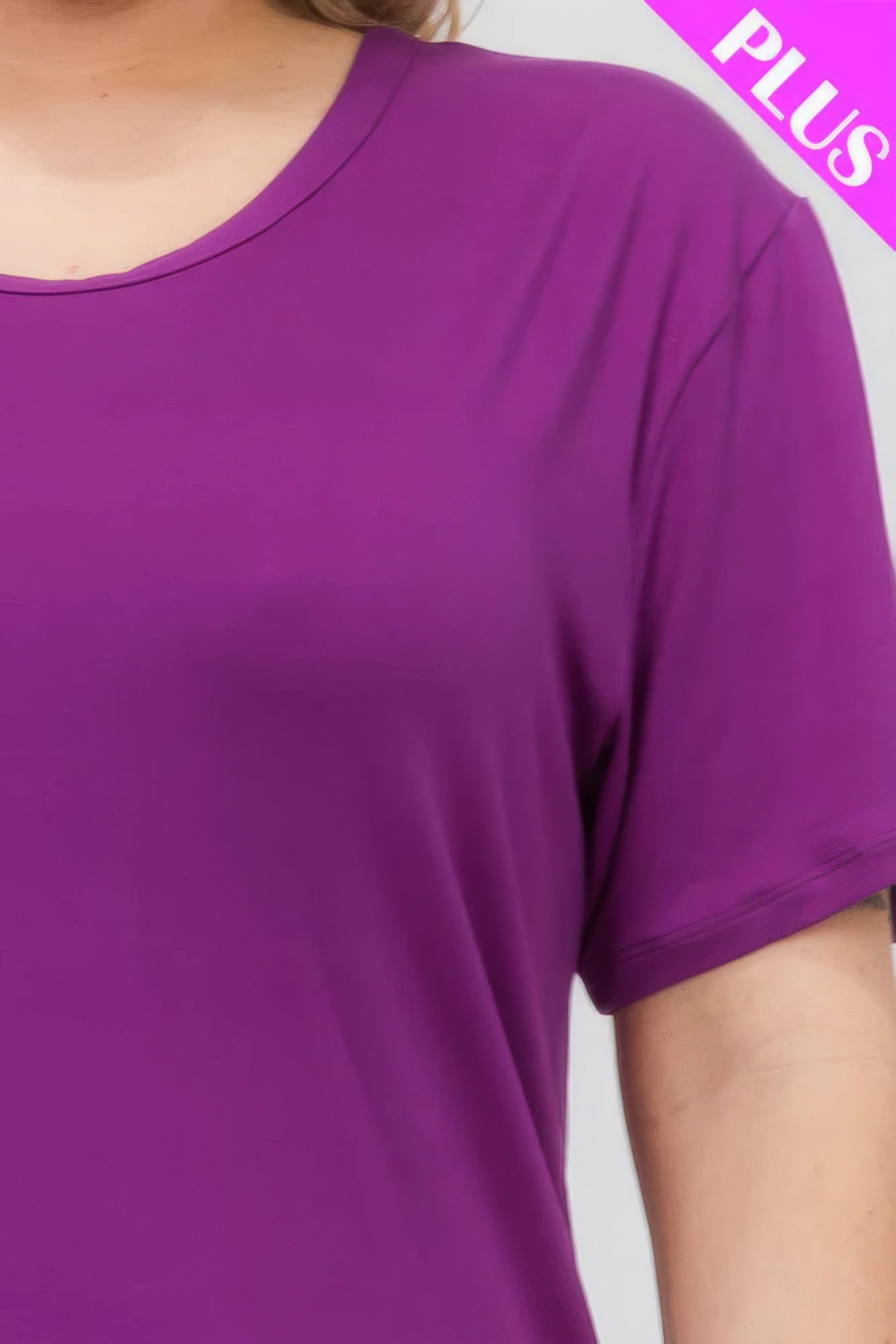 Plus Size Basic Short Sleeve T-shirt product image