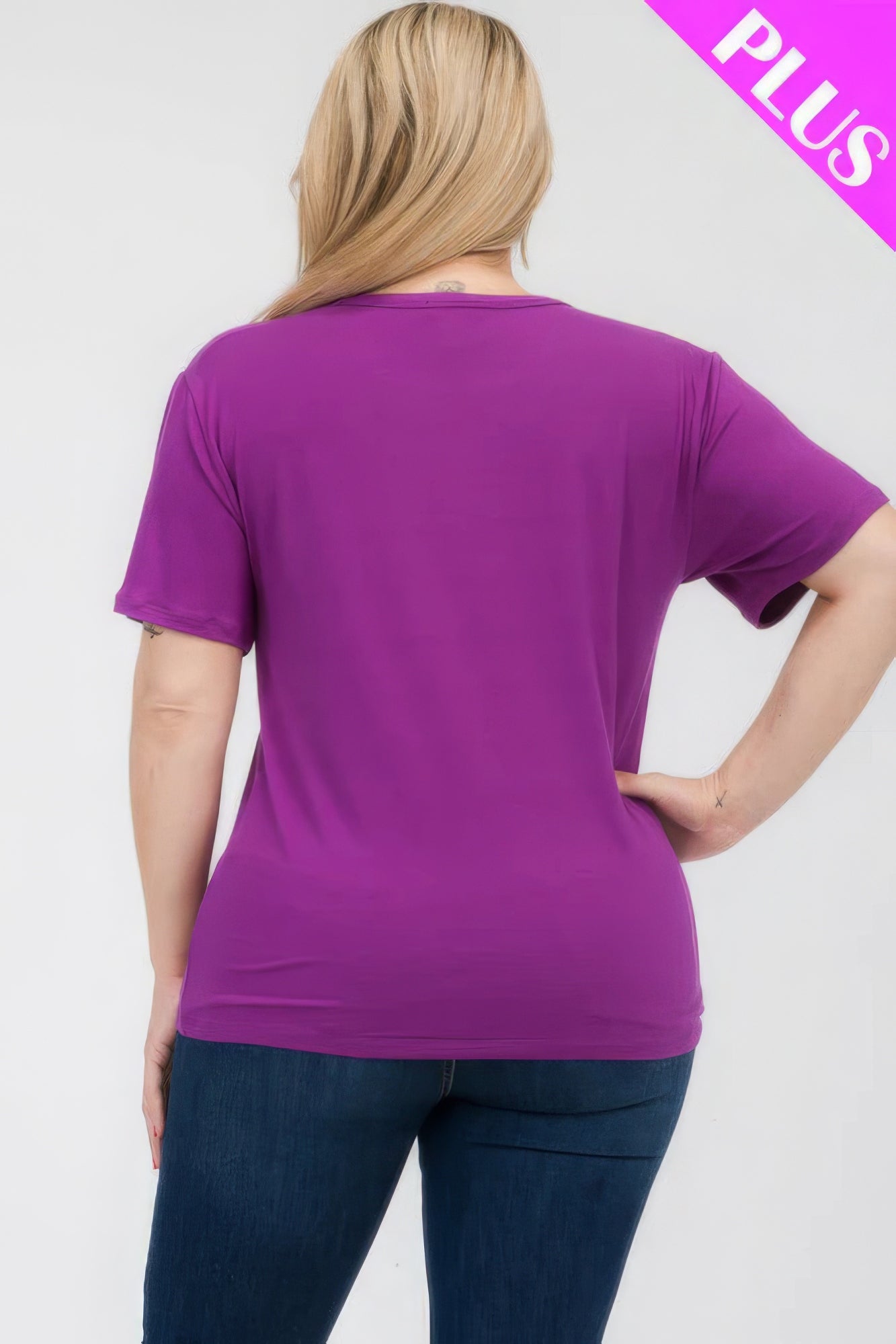 Plus Size Basic Short Sleeve T-shirt product image