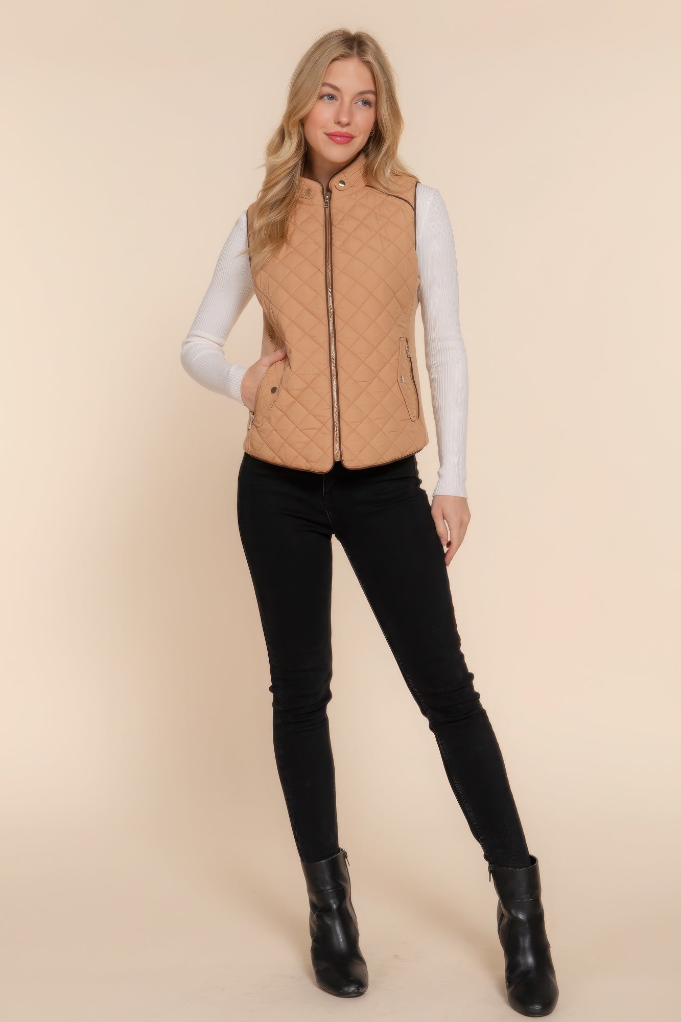 Suede Piping Quilted Padding Vest product image