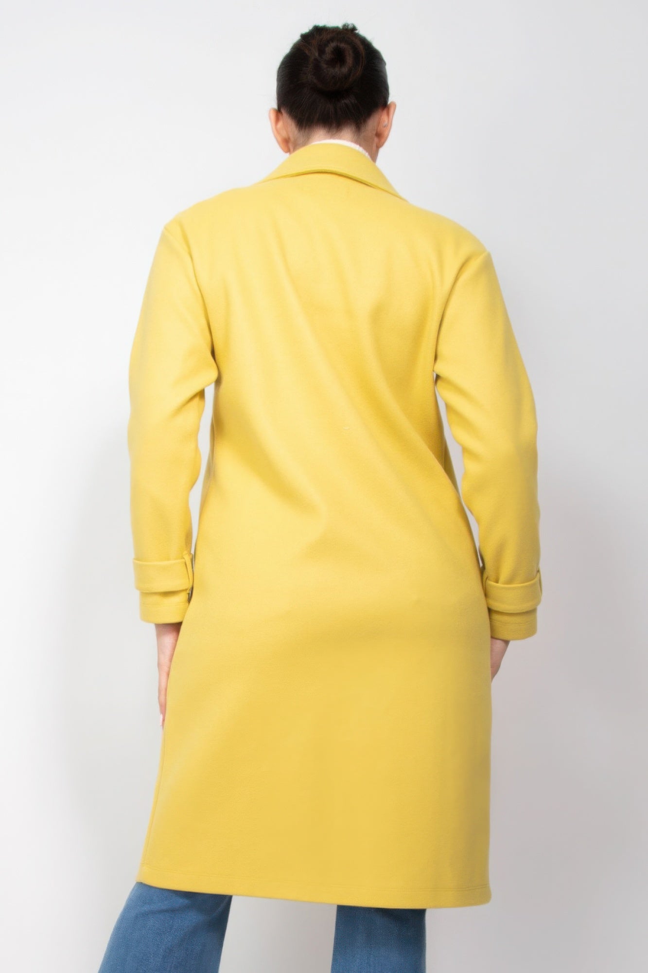 Collar pocketed coat product image