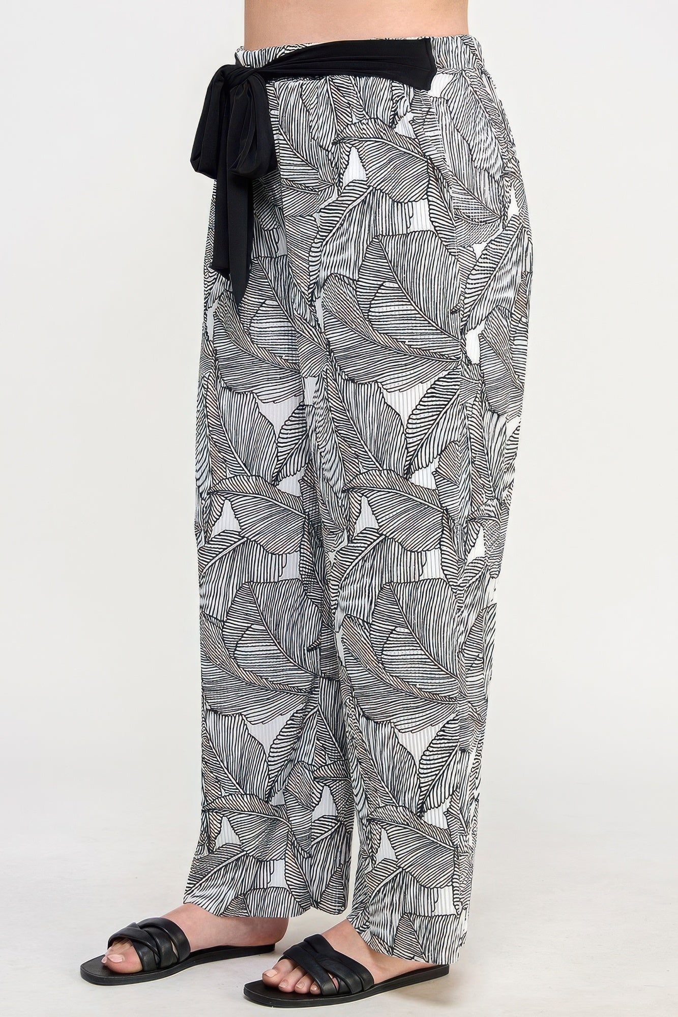 Plisse Palm Print Pants product image