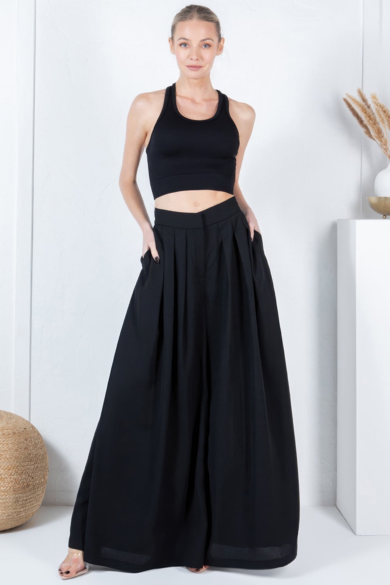 Large Hem Wide Leg Pleated Solid Pants product image