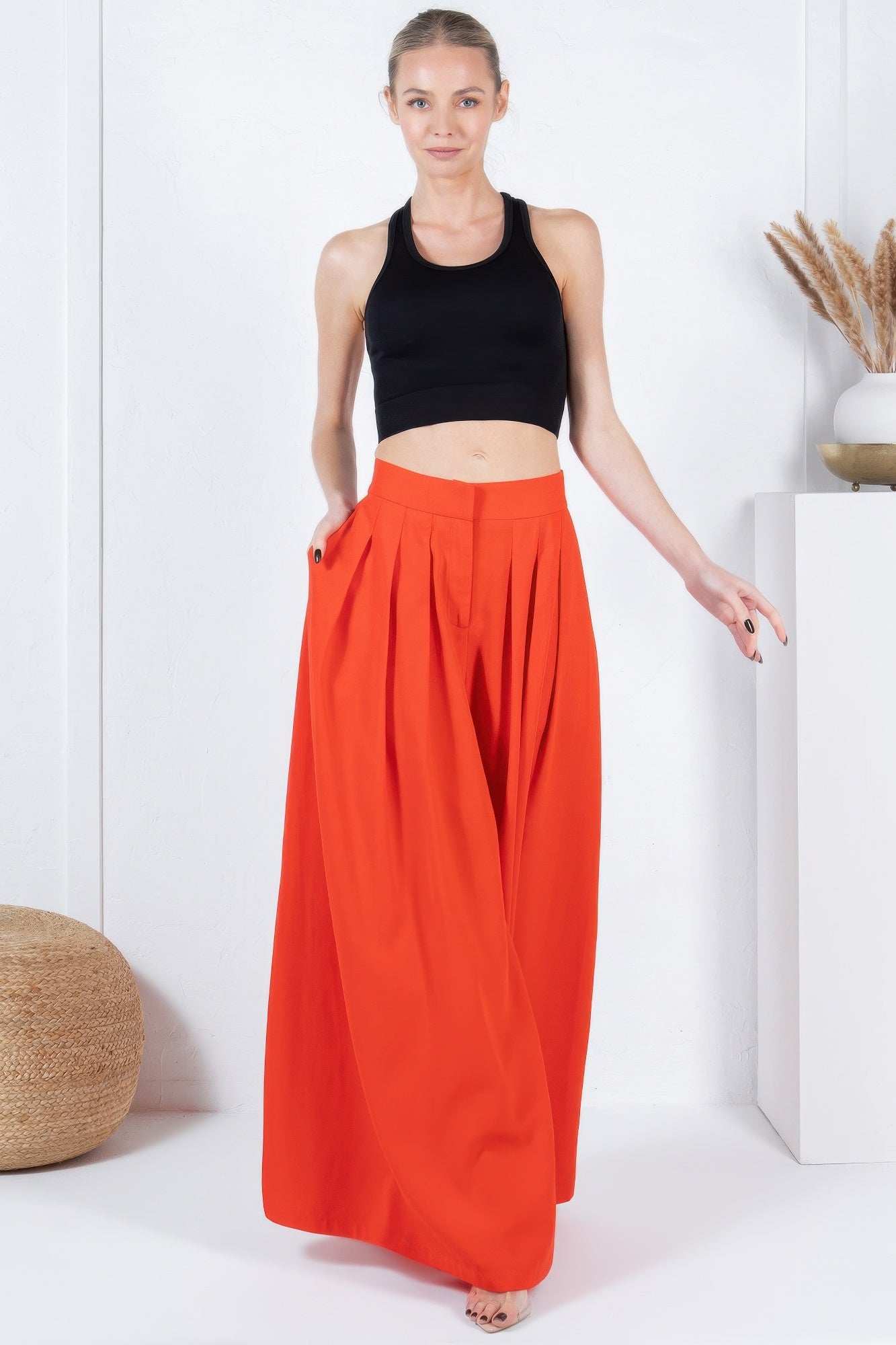 Large Hem Wide Leg Pleated Solid Pants product image