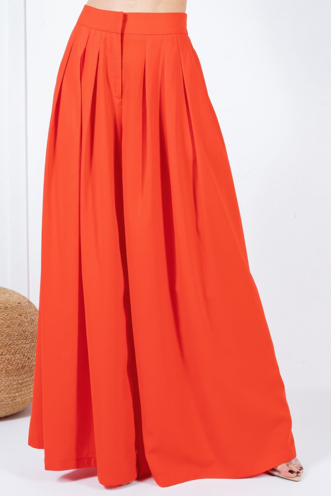 Large Hem Wide Leg Pleated Solid Pants product image