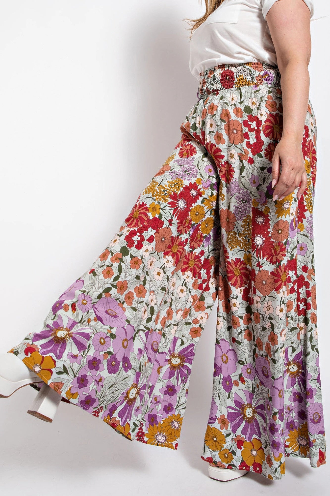 Flare Wide Leg And Waist Smocked Pants With Side Pocket product image