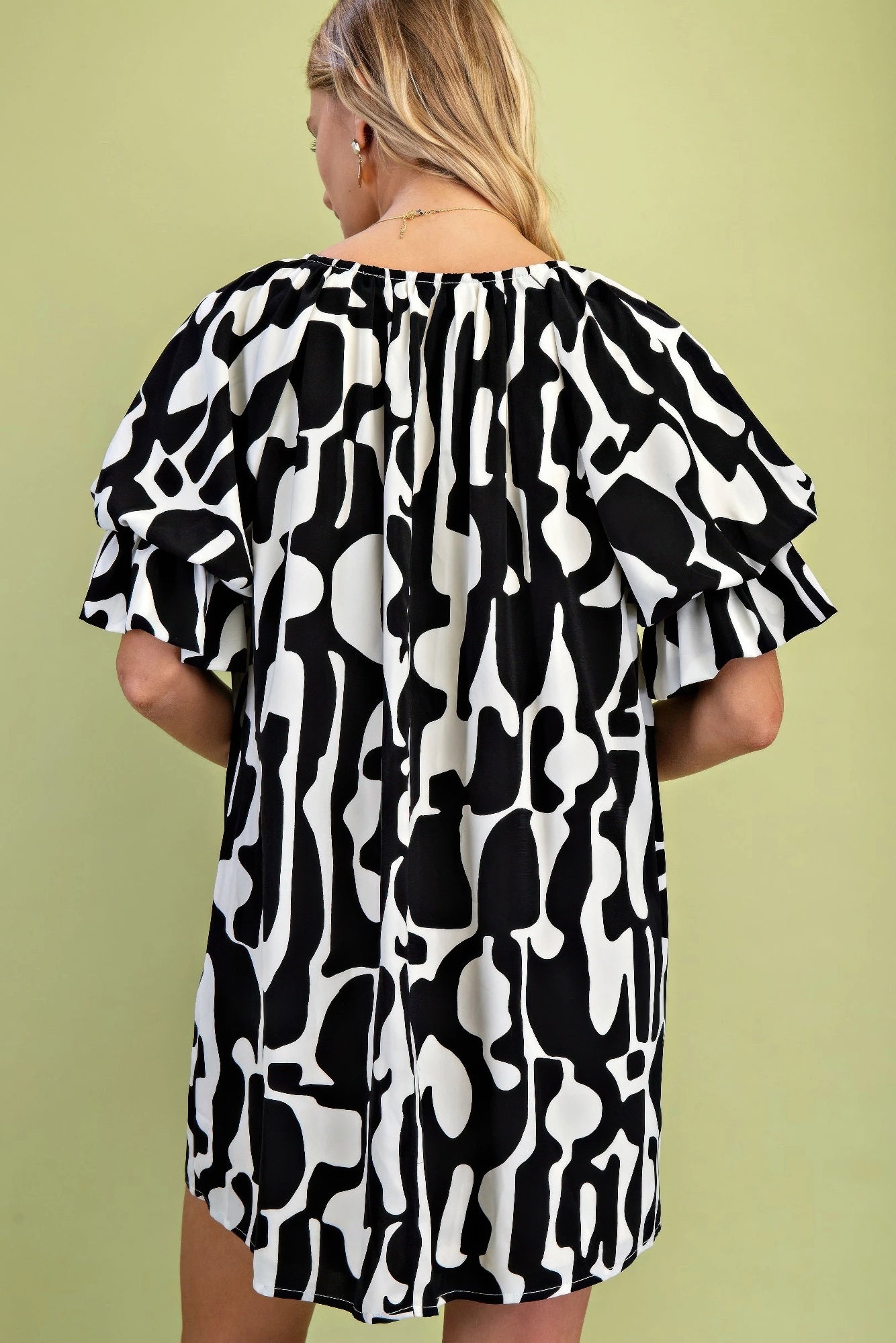 Geometric Print Loose Fit Mini Dress With Gathered Balloon Sleeves product image