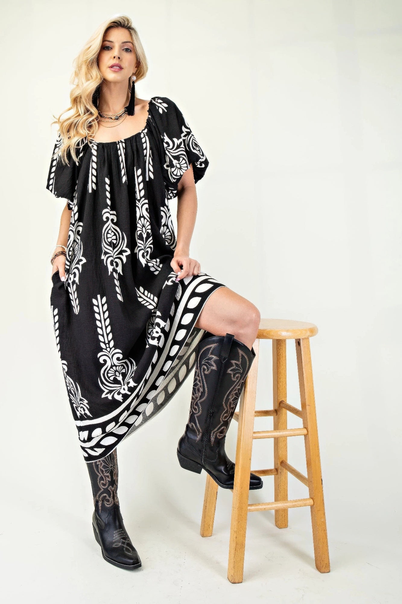 Printed Midi Dress With Short Puff Sleeves product image