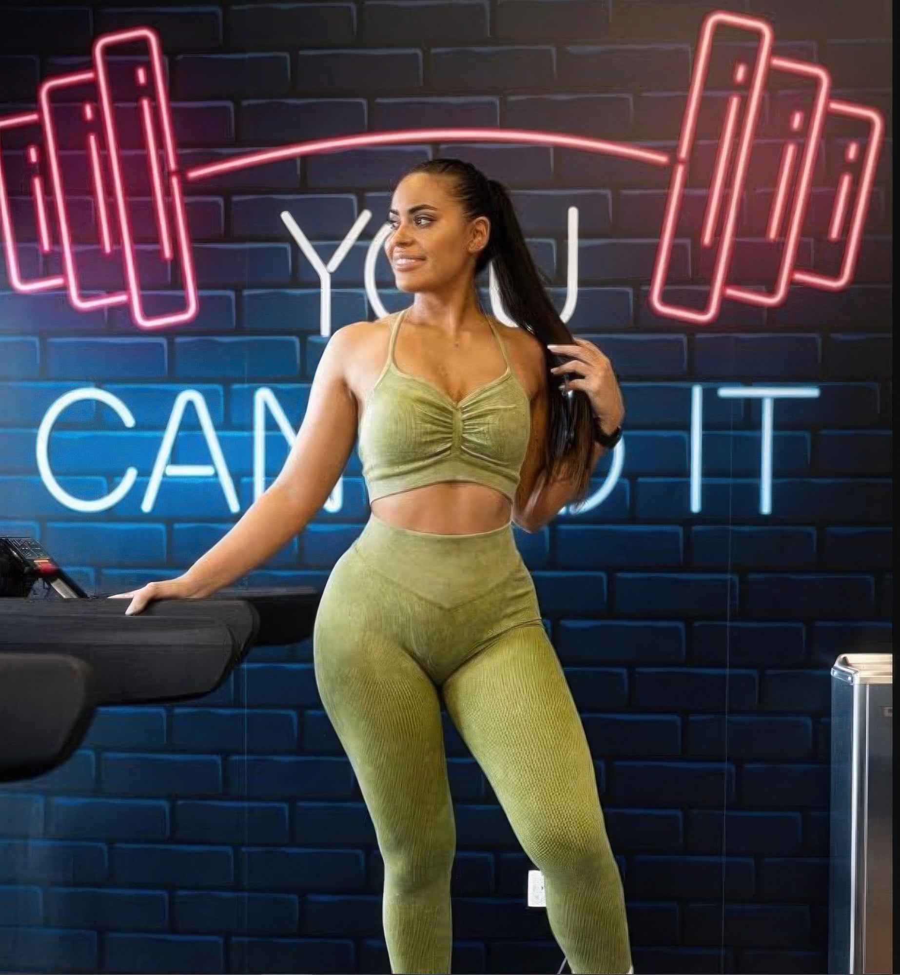 Sculpting Yoga Set Sculpting Yoga Set