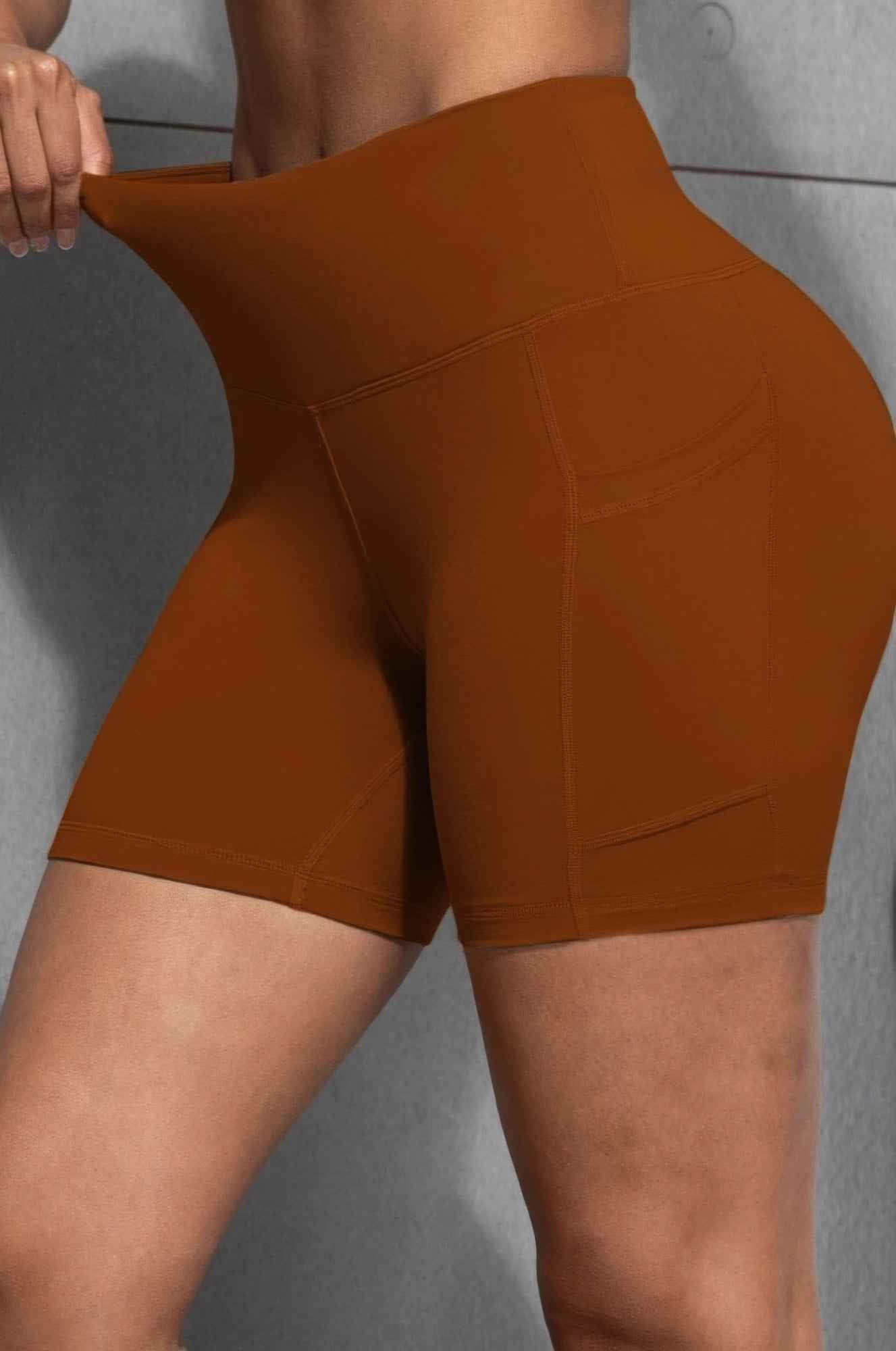 Sports Yoga Shorts With Pockets Sports Yoga Shorts With Pockets