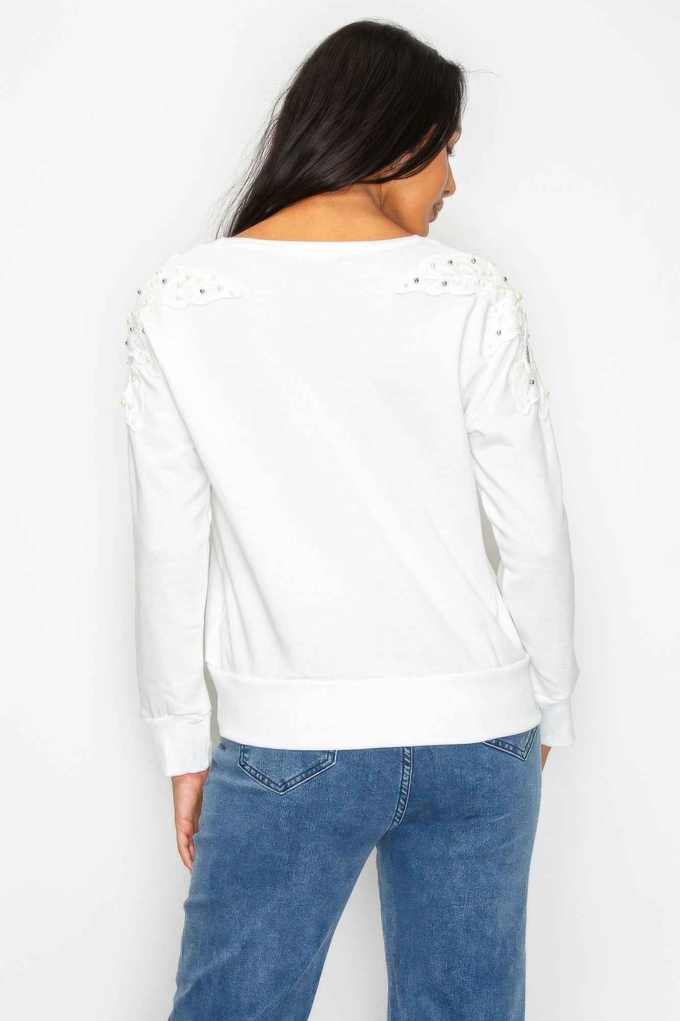 Solid Pear Bead Flower Patch Cut Out Sweatshirt Solid Pear Bead Flower Patch Cut Out Sweatshirt