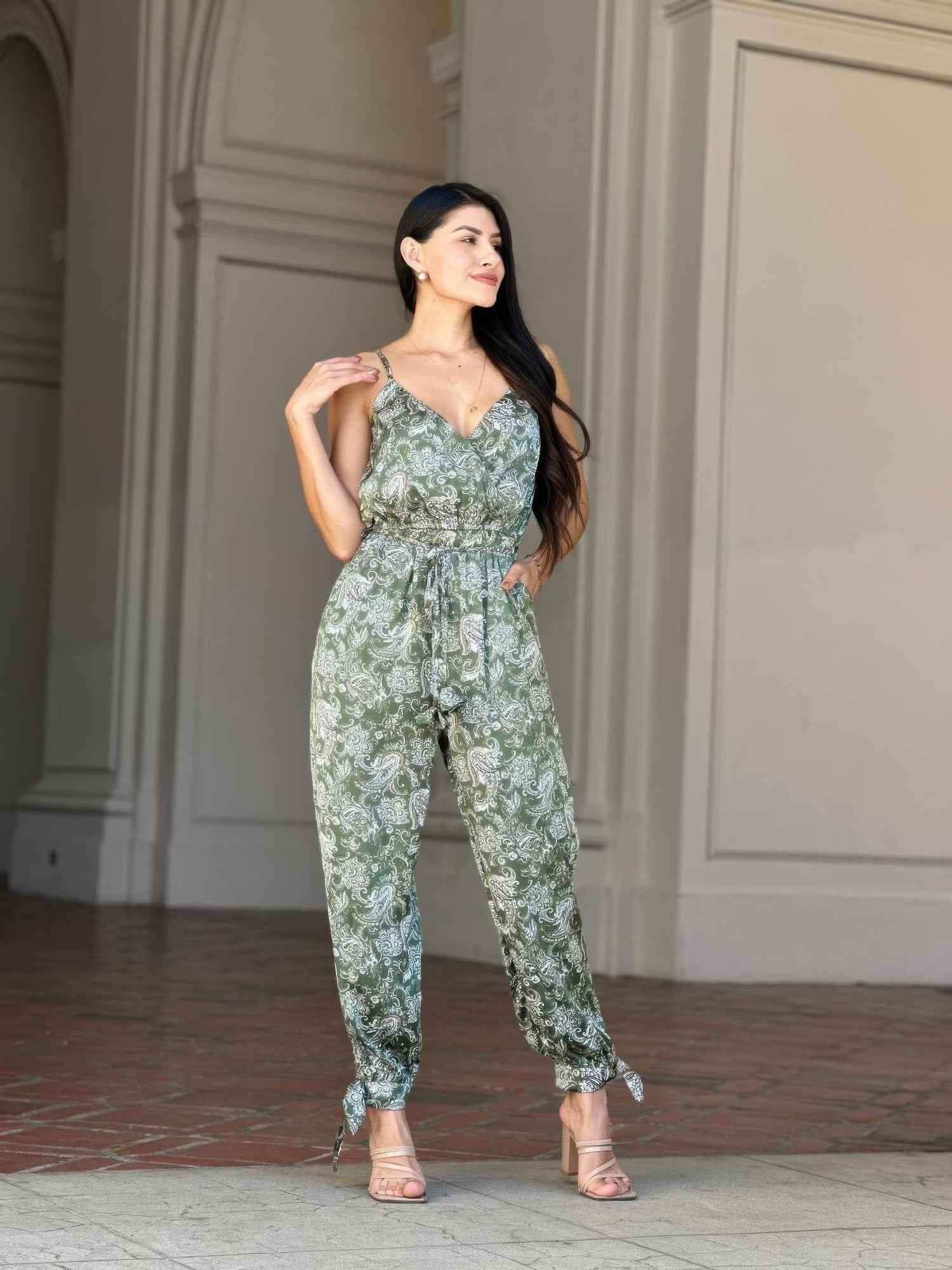 V Neck Sleeveless Paisley Jumpsuit With Tie Waist V Neck Sleeveless Paisley Jumpsuit With Tie Waist