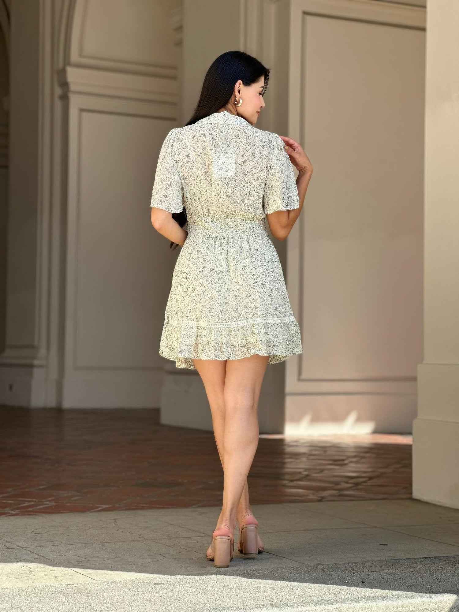 Floral Print Saffy Lace Smocking Waist Mini Dress Floral Print Saffy Lace Smocking Waist Mini Dress