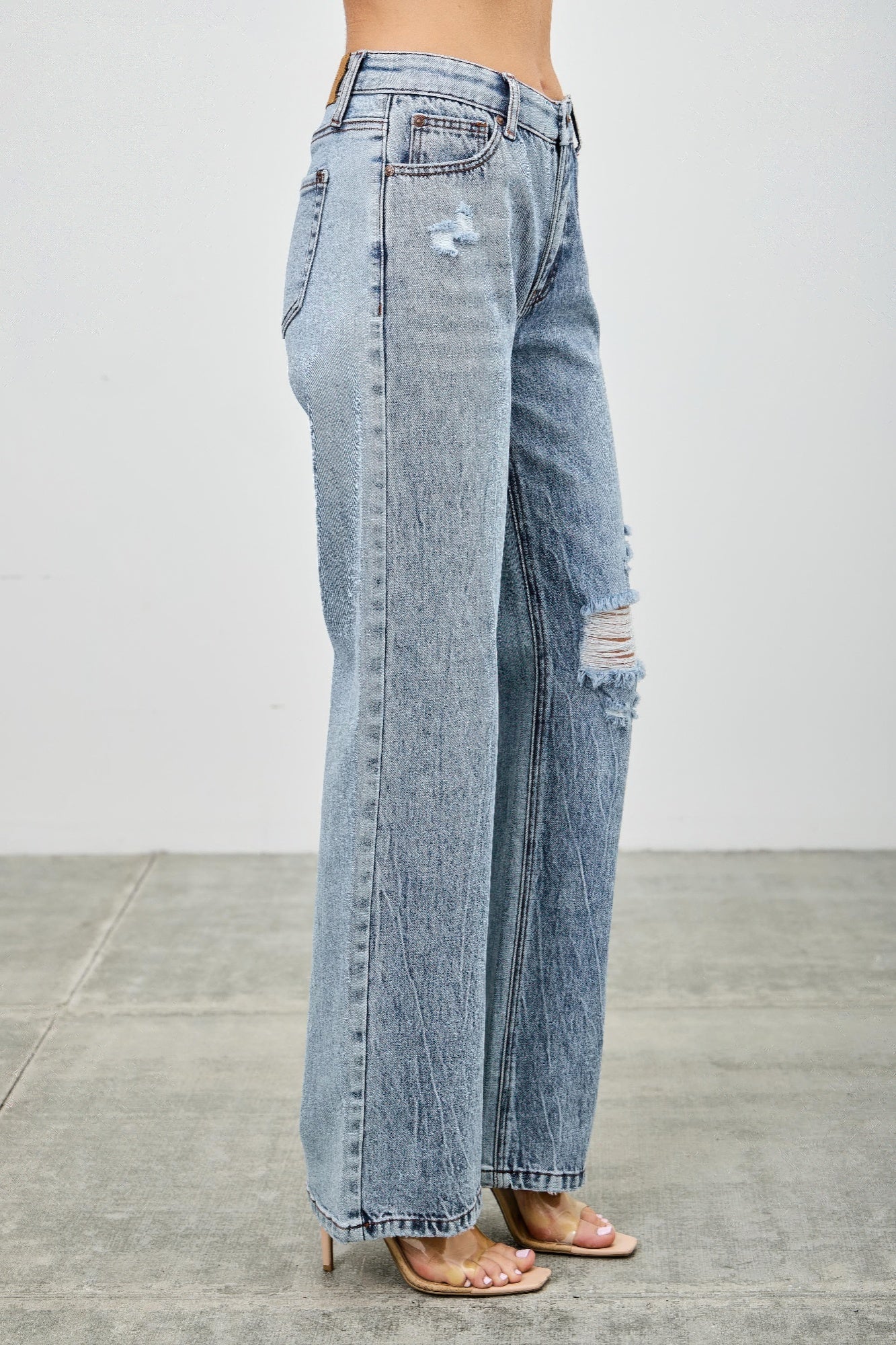 Mid Rise Relaxed Straight With Destroy product image