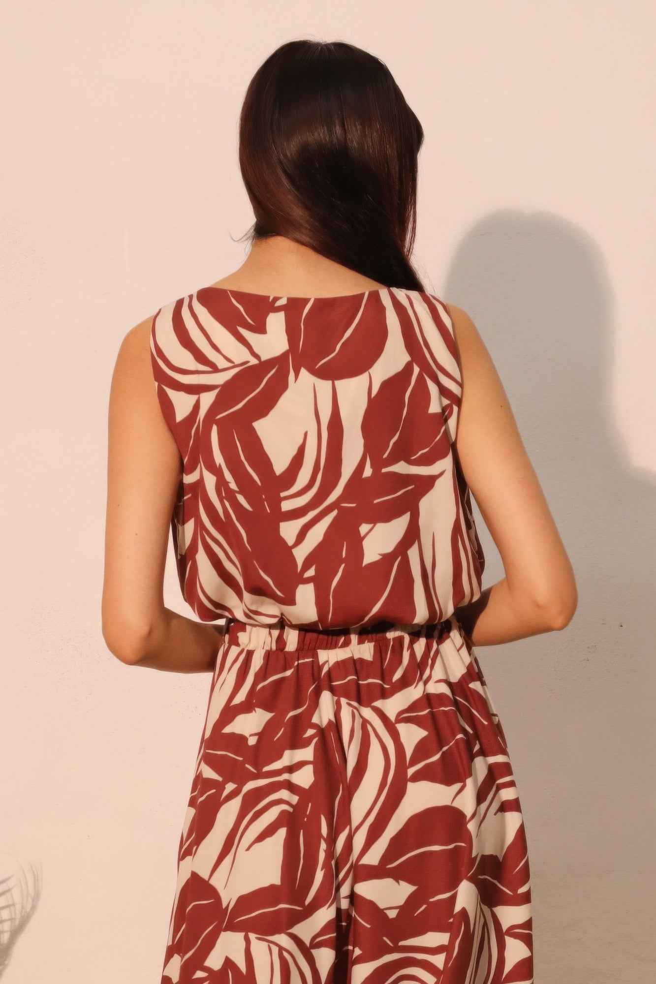 Lucca Leaf Bubble Crop Top Lucca Leaf Bubble Crop Top