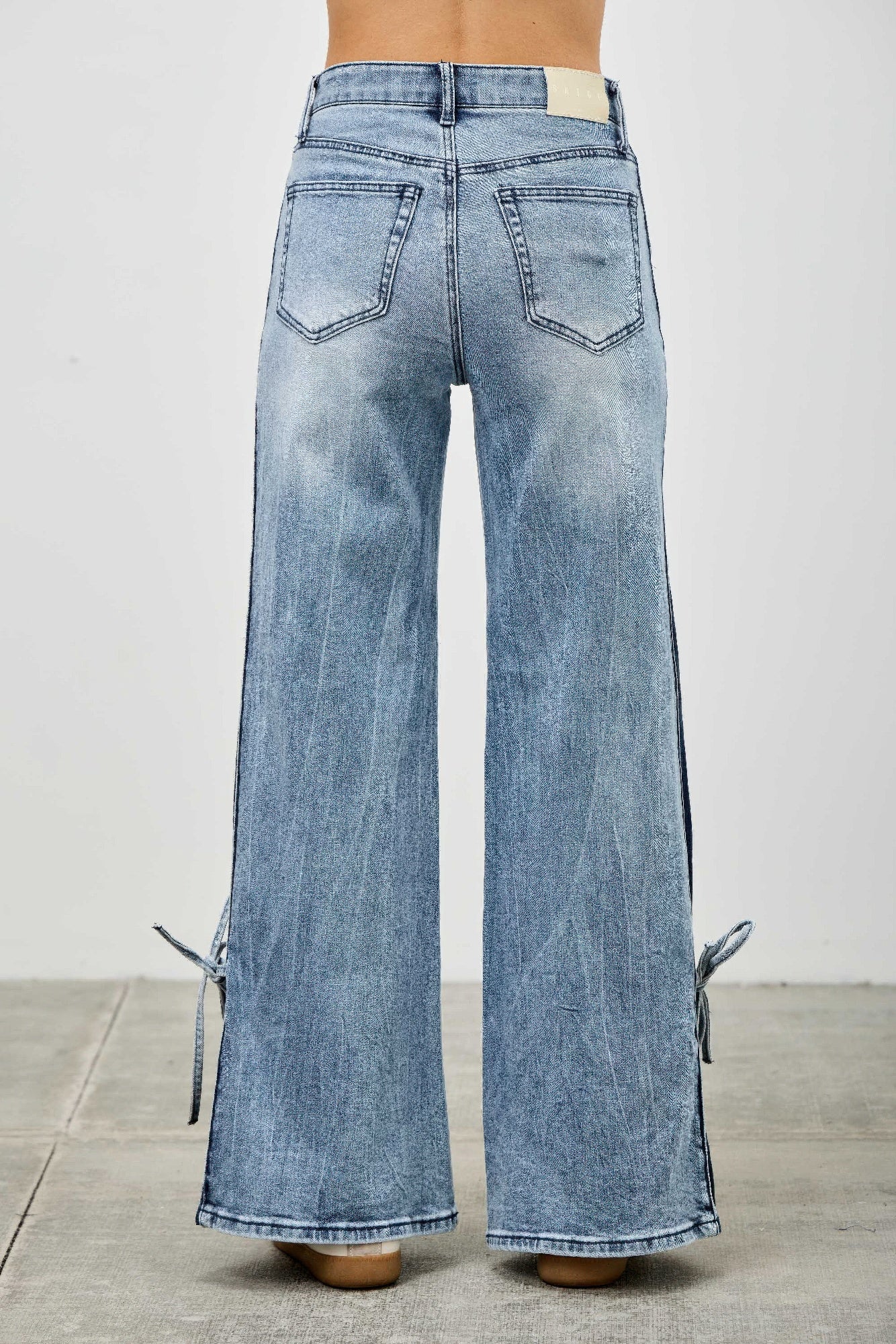 Mid Rise Contrast Wide Leg With Tie product image