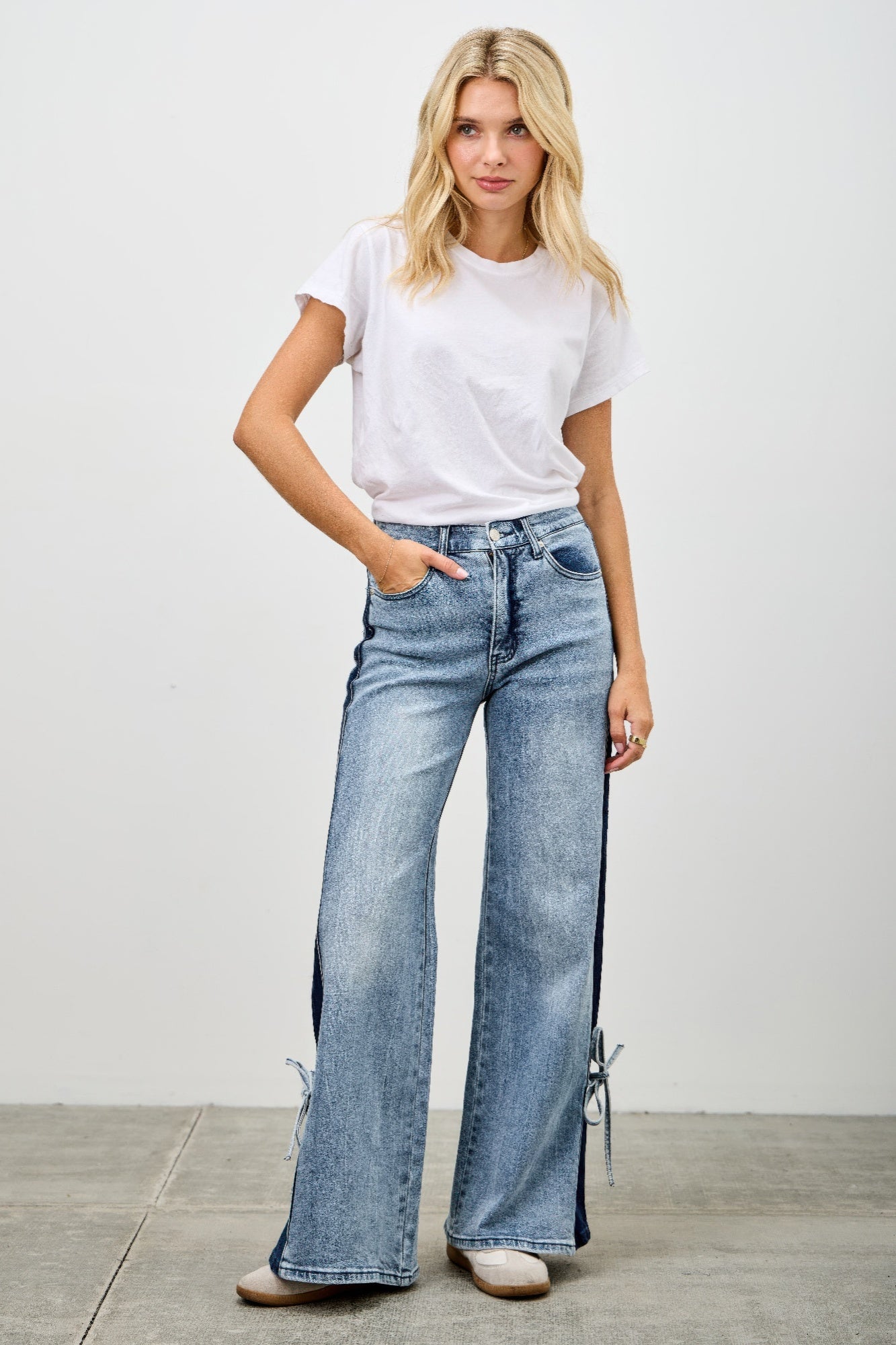 Mid Rise Contrast Wide Leg With Tie product image