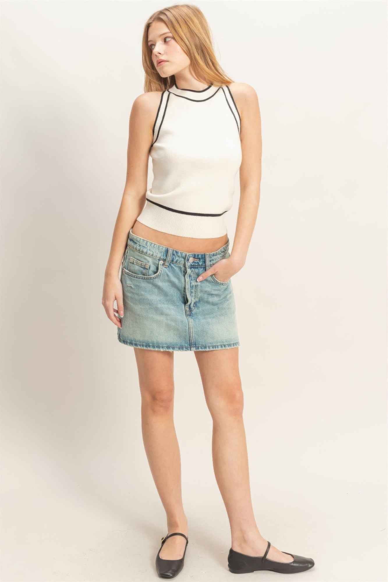 Contrast Trim Sleeveless Ribbed Top Contrast Trim Sleeveless Ribbed Top