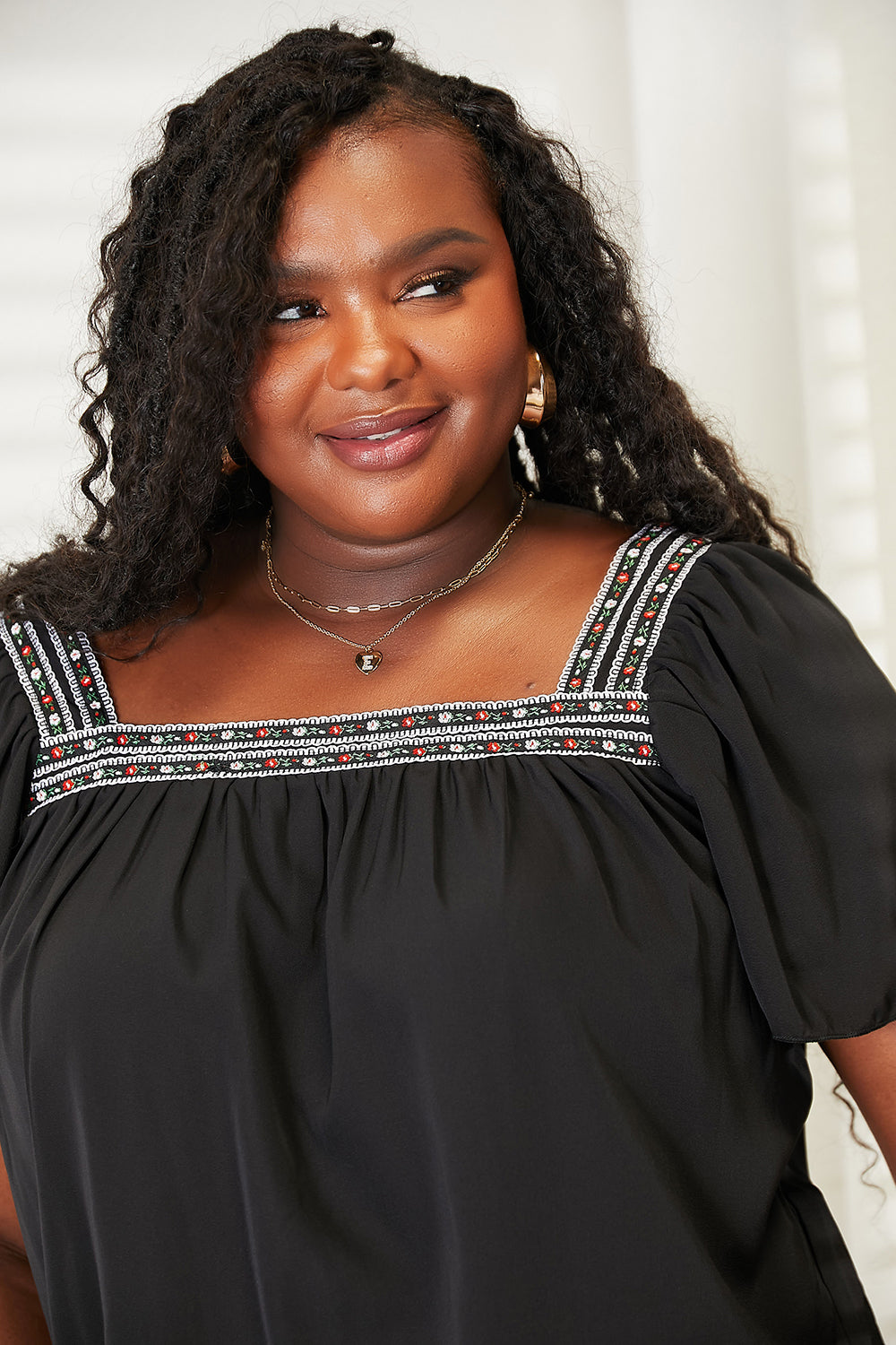 Double Take Contrast Square Neck Puff Sleeve Blouse Double Take Contrast Square Neck Puff Sleeve Blouse - TopFashionHQ