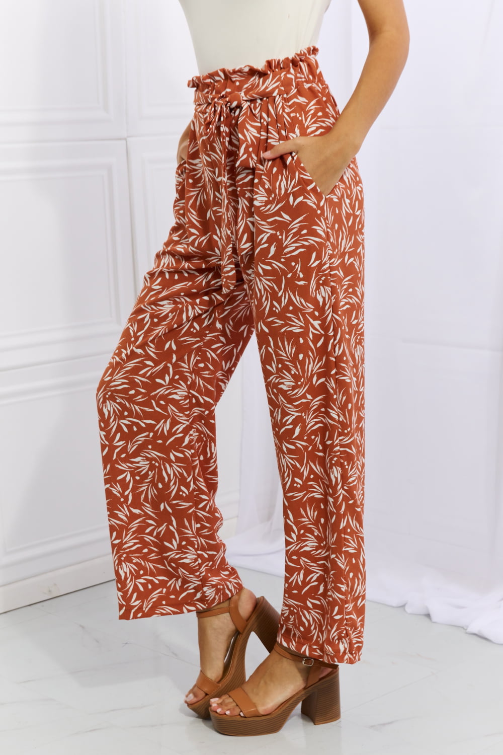Heimish Right Angle Full Size Geometric Printed Pants in Red Orange Heimish Right Angle Full Size Geometric Printed Pants in Red Orange - TopFashionHQ