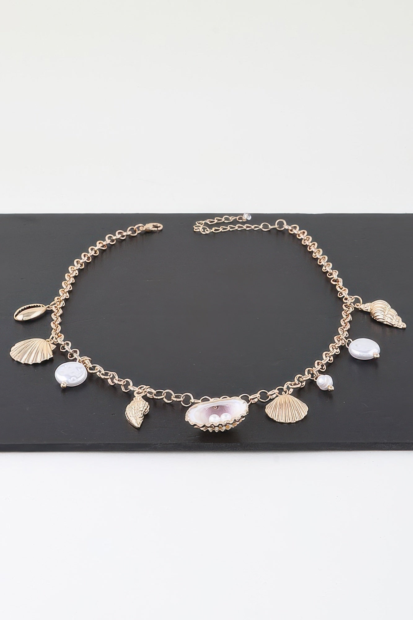 Multi Pearl N Shell Charm Necklace product image