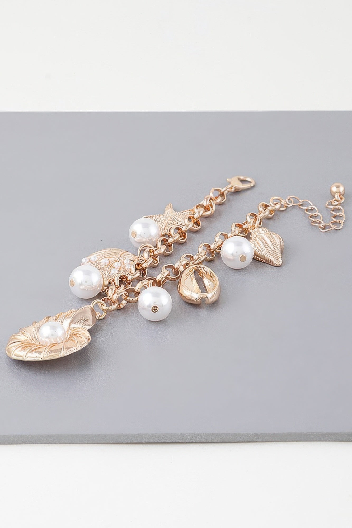 Pearled Sea Jewels Bracelet product image