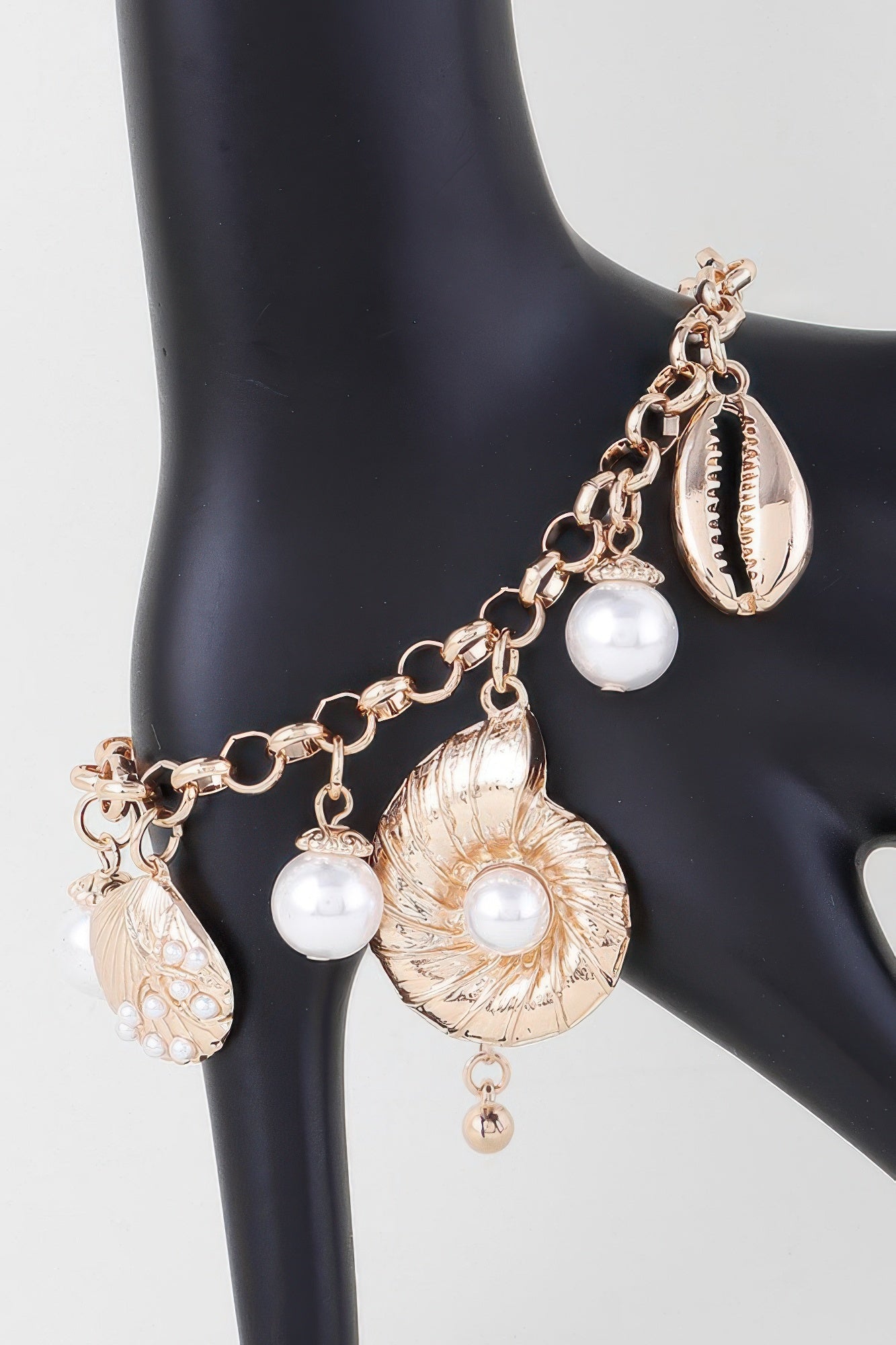 Pearled Sea Jewels Bracelet product image