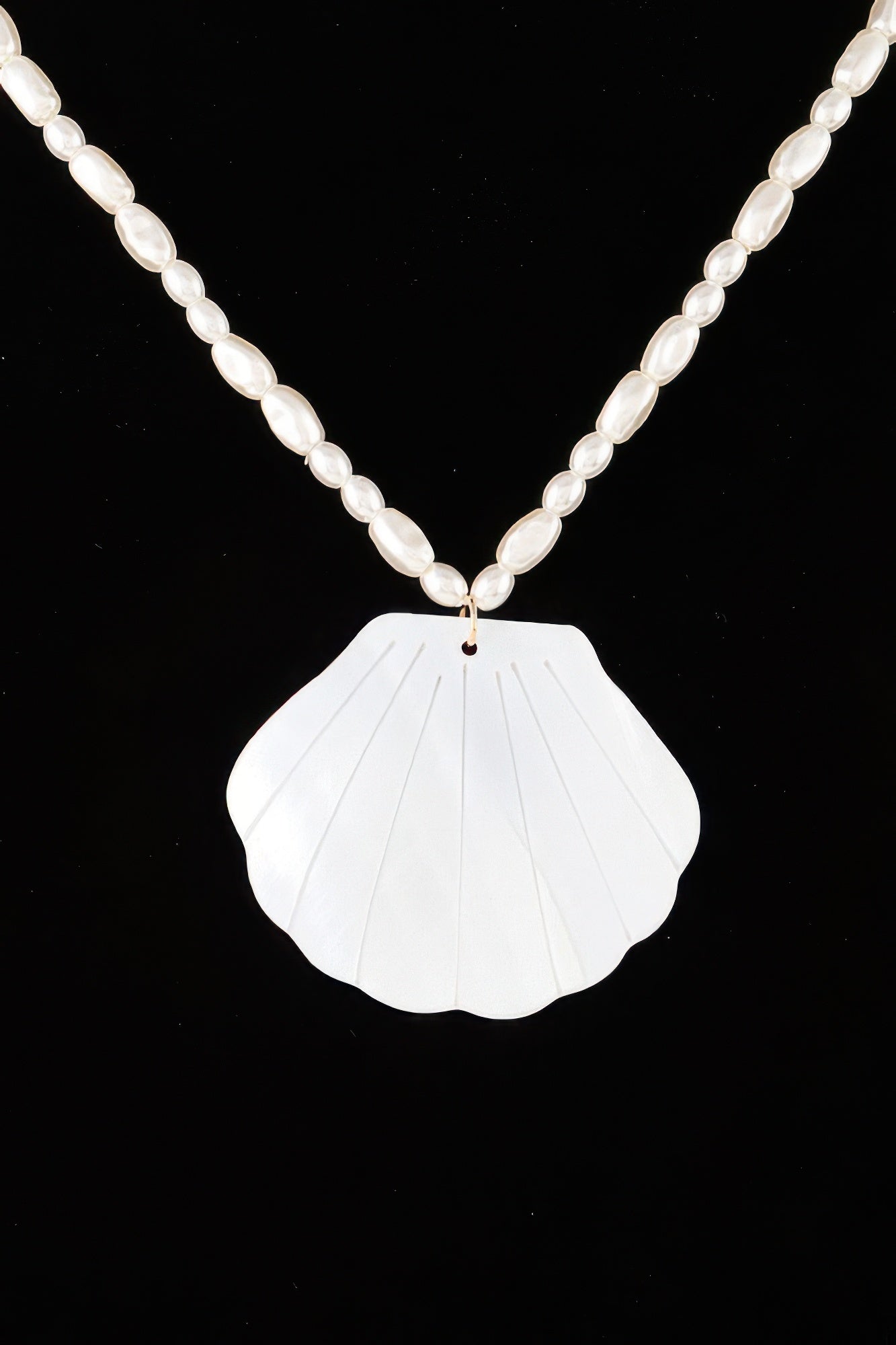 Marbled Seashell Bead Necklace product image