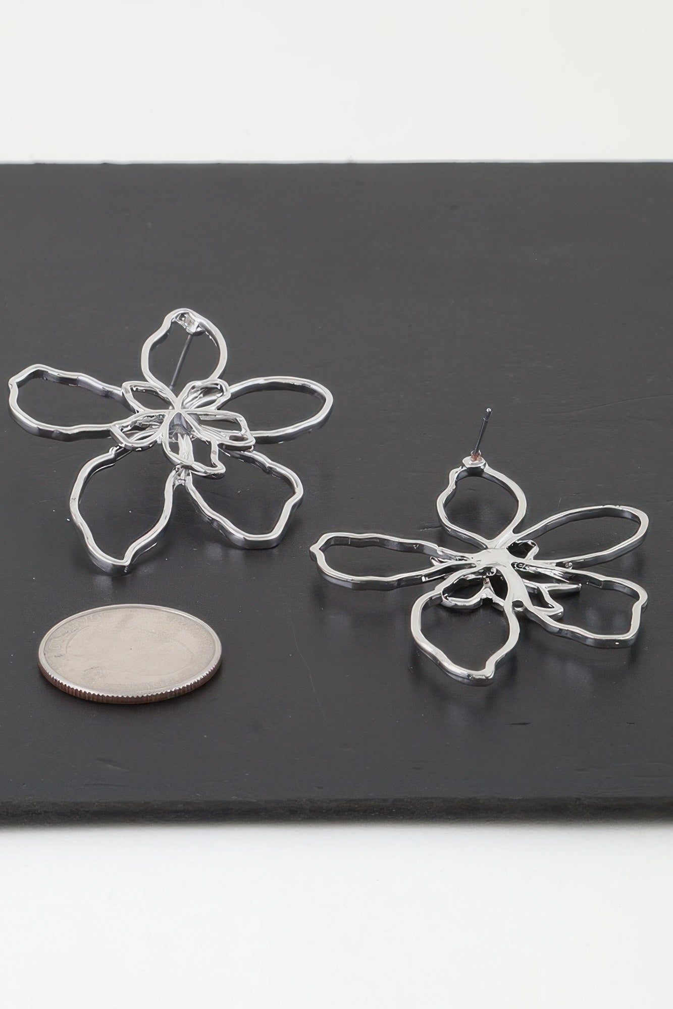 Delicate Abstract Flower Earrings product image