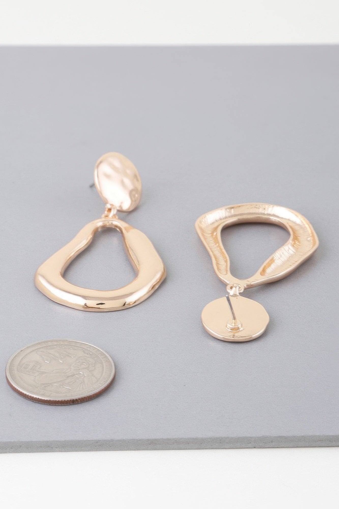 Abstract Shiny Teardrop Earrings product image