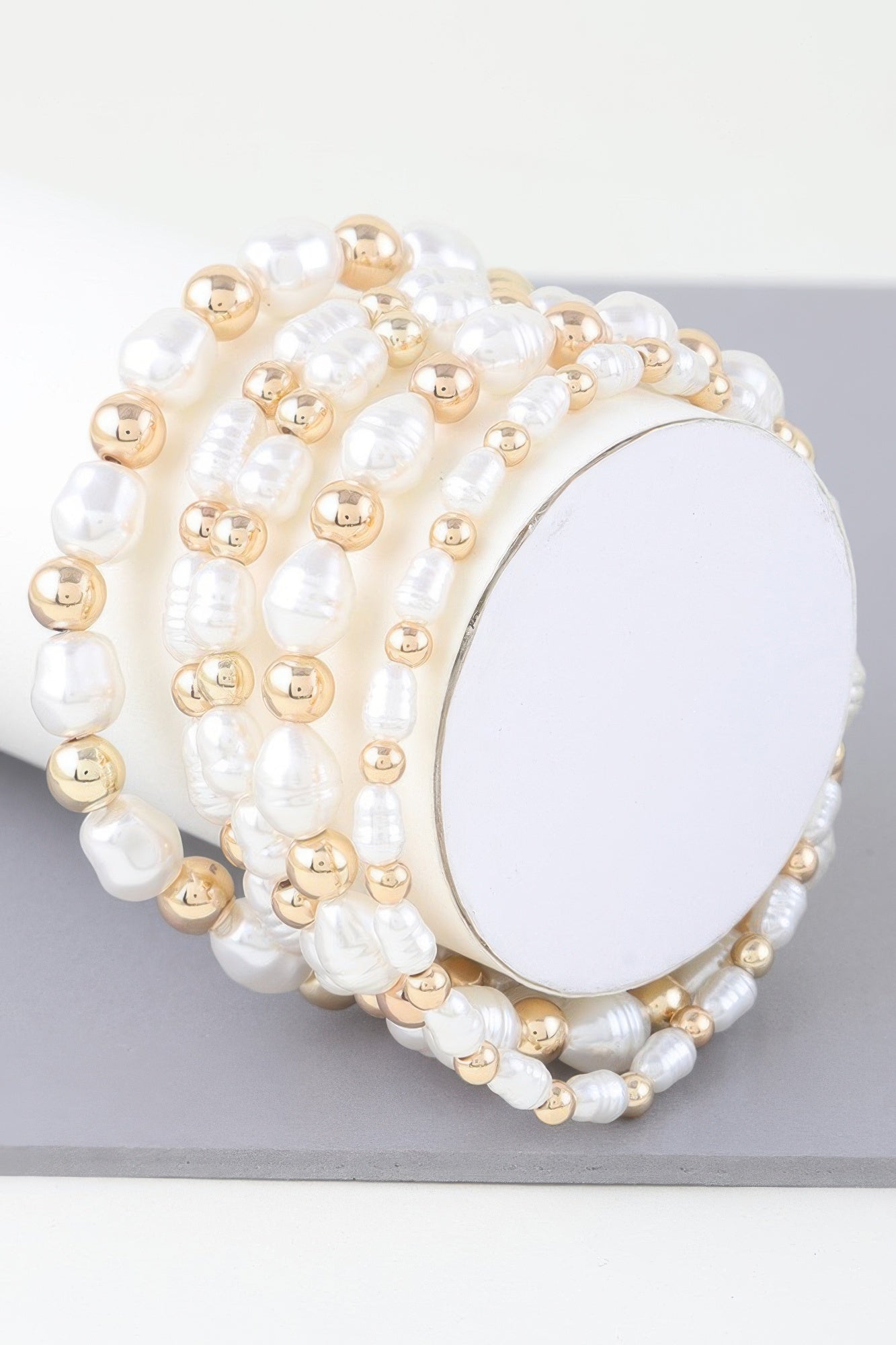 Ribbed Pearl Beaded Bracelet product image