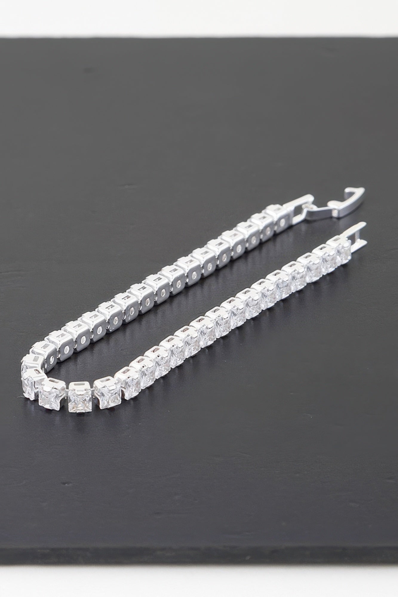 Minimal Cubic Zirconia Bracelet product image