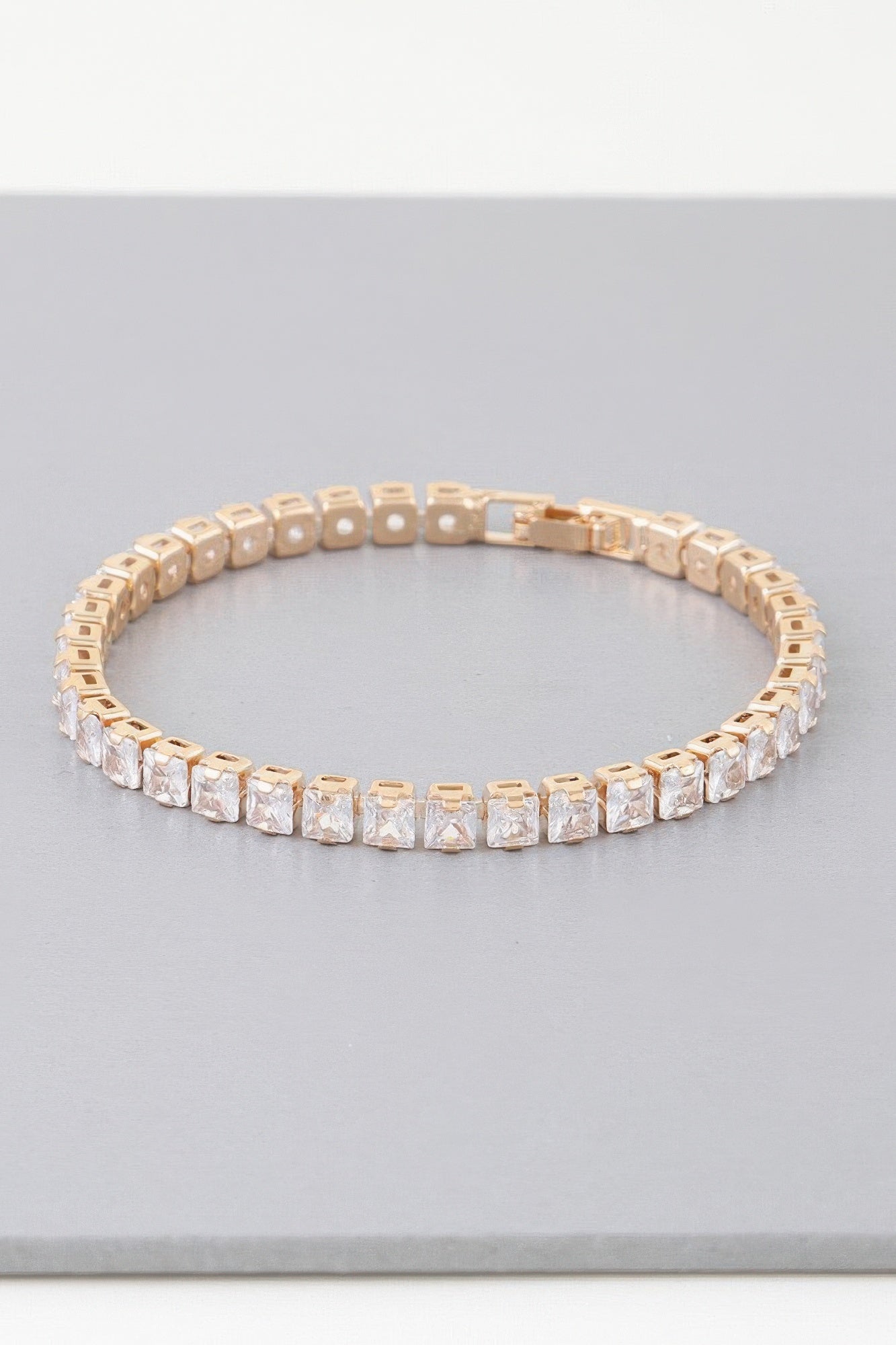 Minimal Cubic Zirconia Bracelet product image