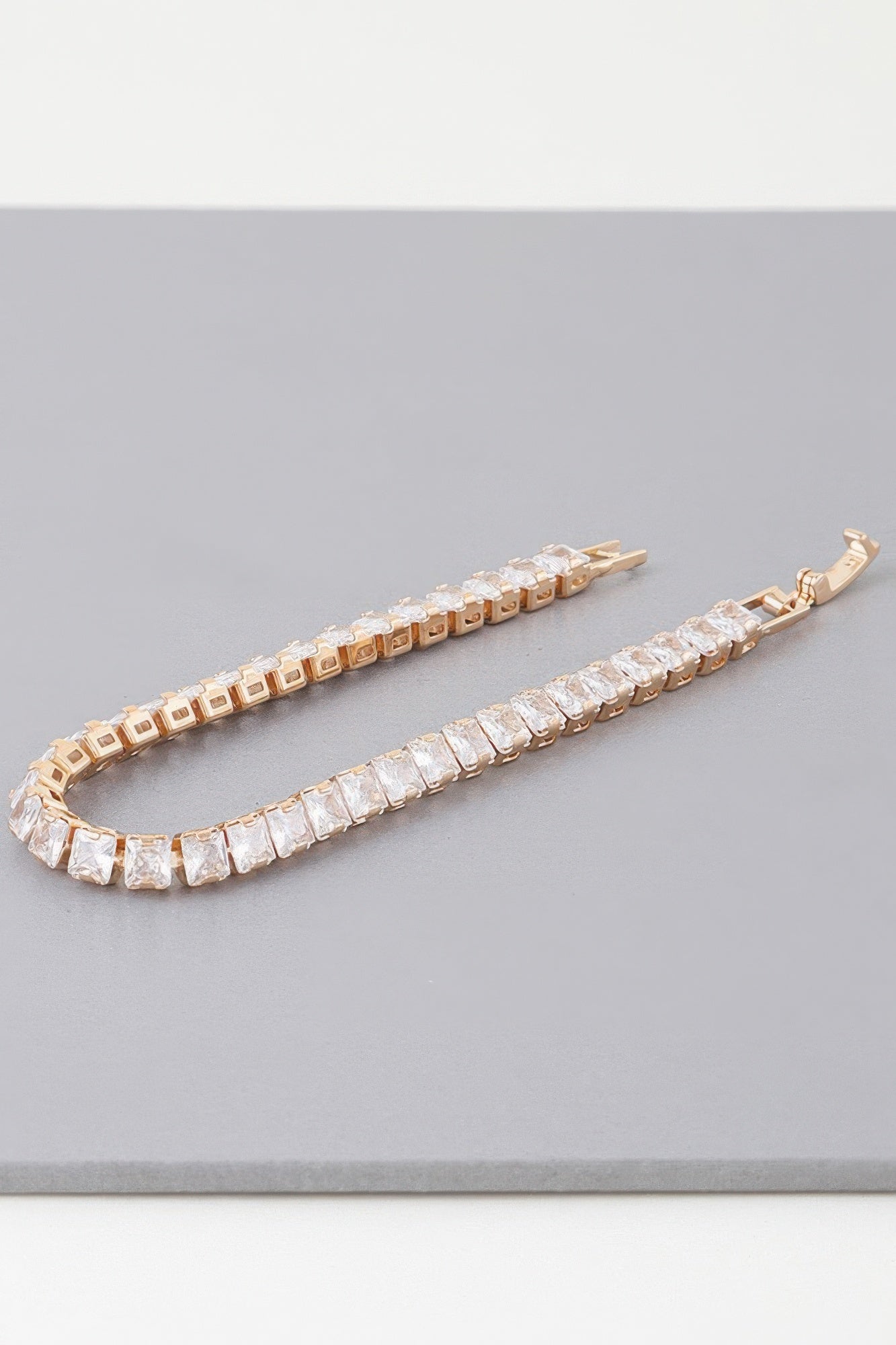 Minimal Cubic Zirconia Bracelet product image