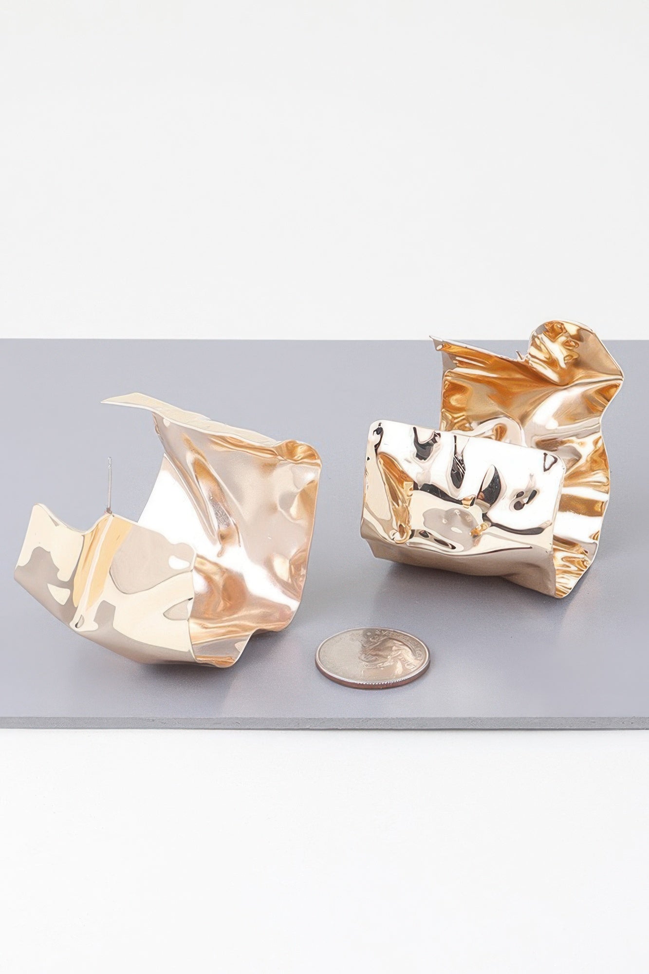 Ripple Plate Hoop Earrings product image